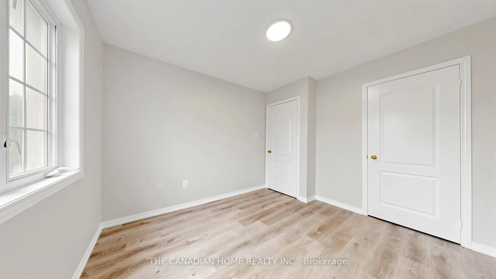 31 Laurendale Avenue
