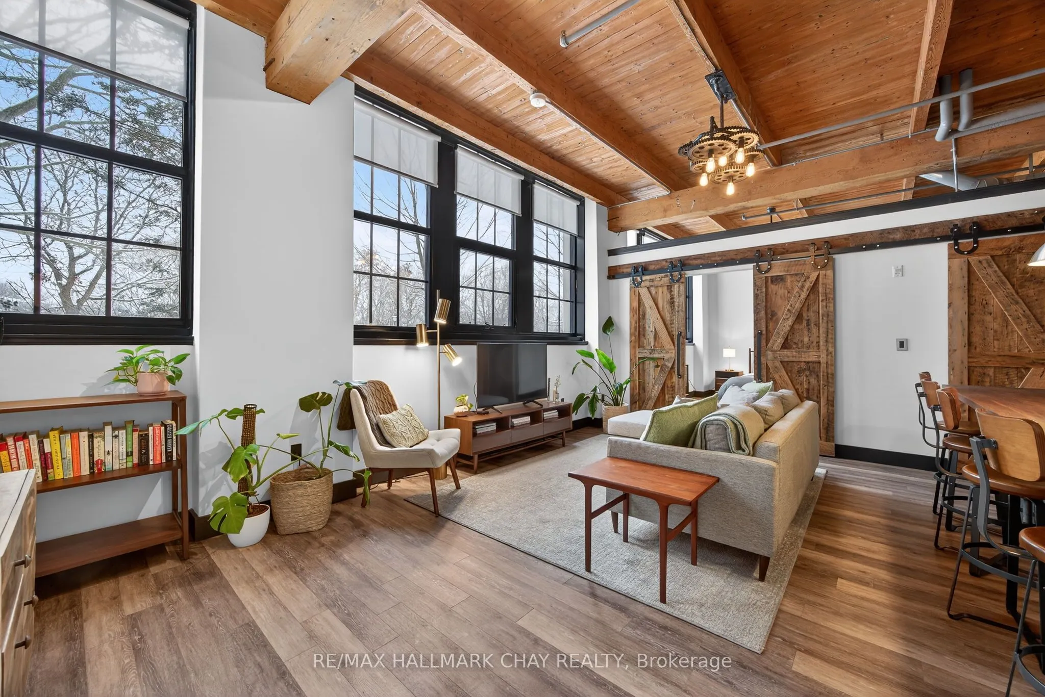 543 Timothy Street #106