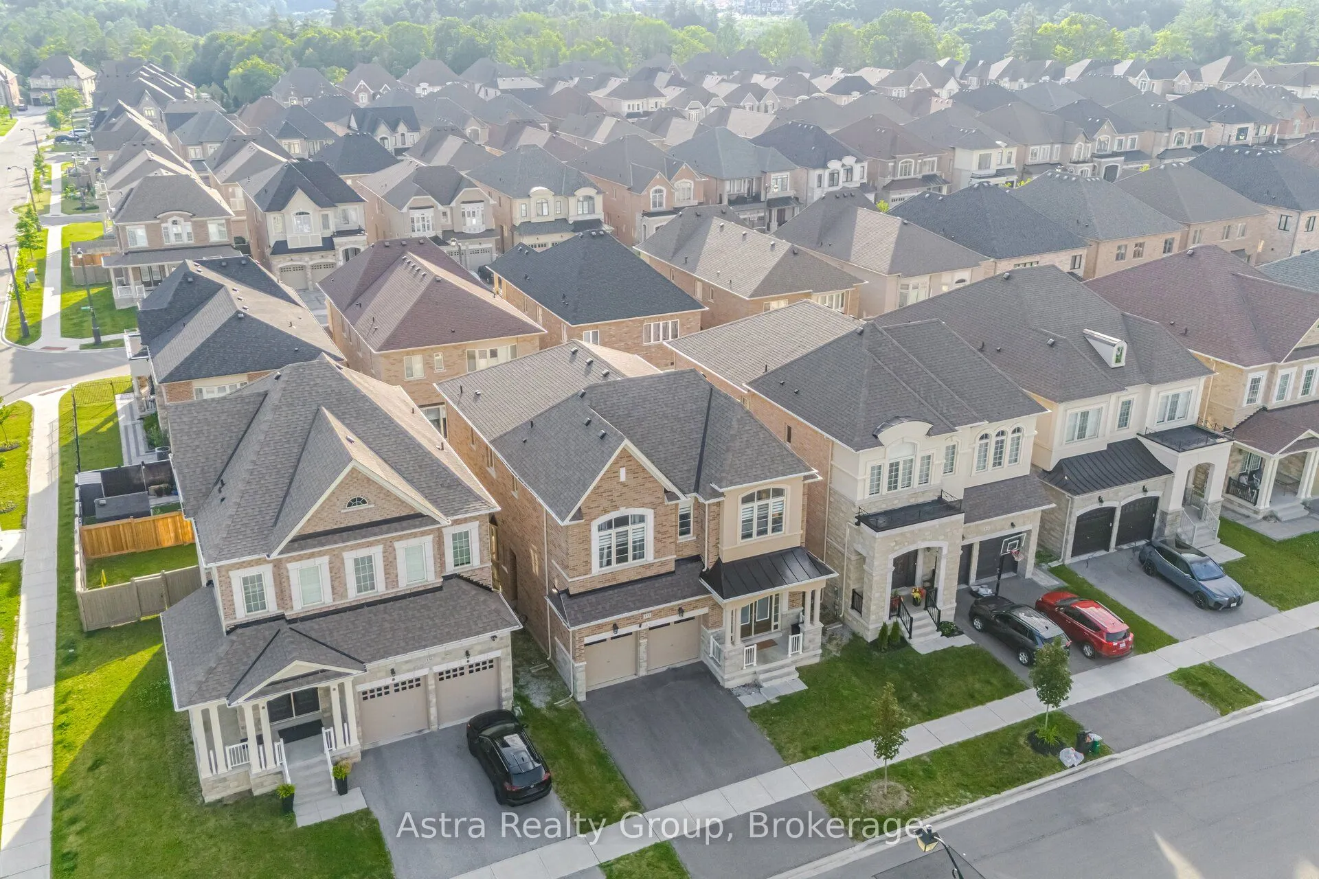 152 Stormont Trail