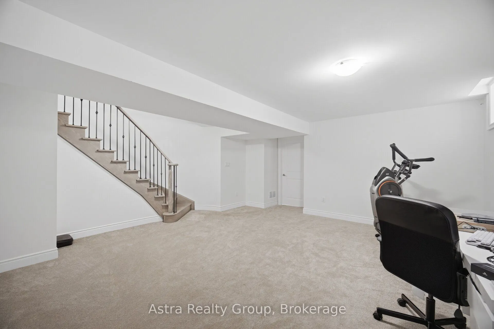 152 Stormont Trail