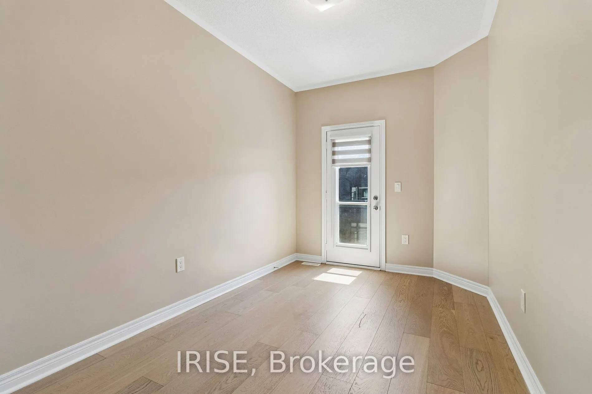 62 Laskin Drive