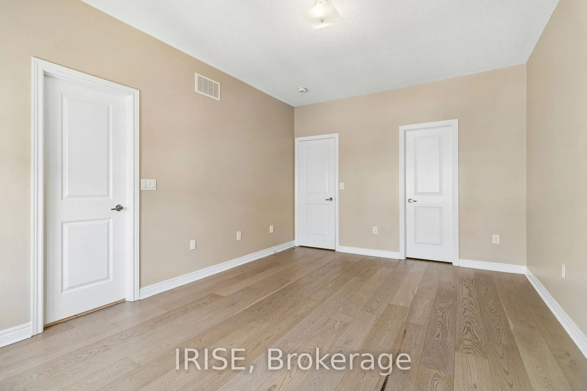 62 Laskin Drive