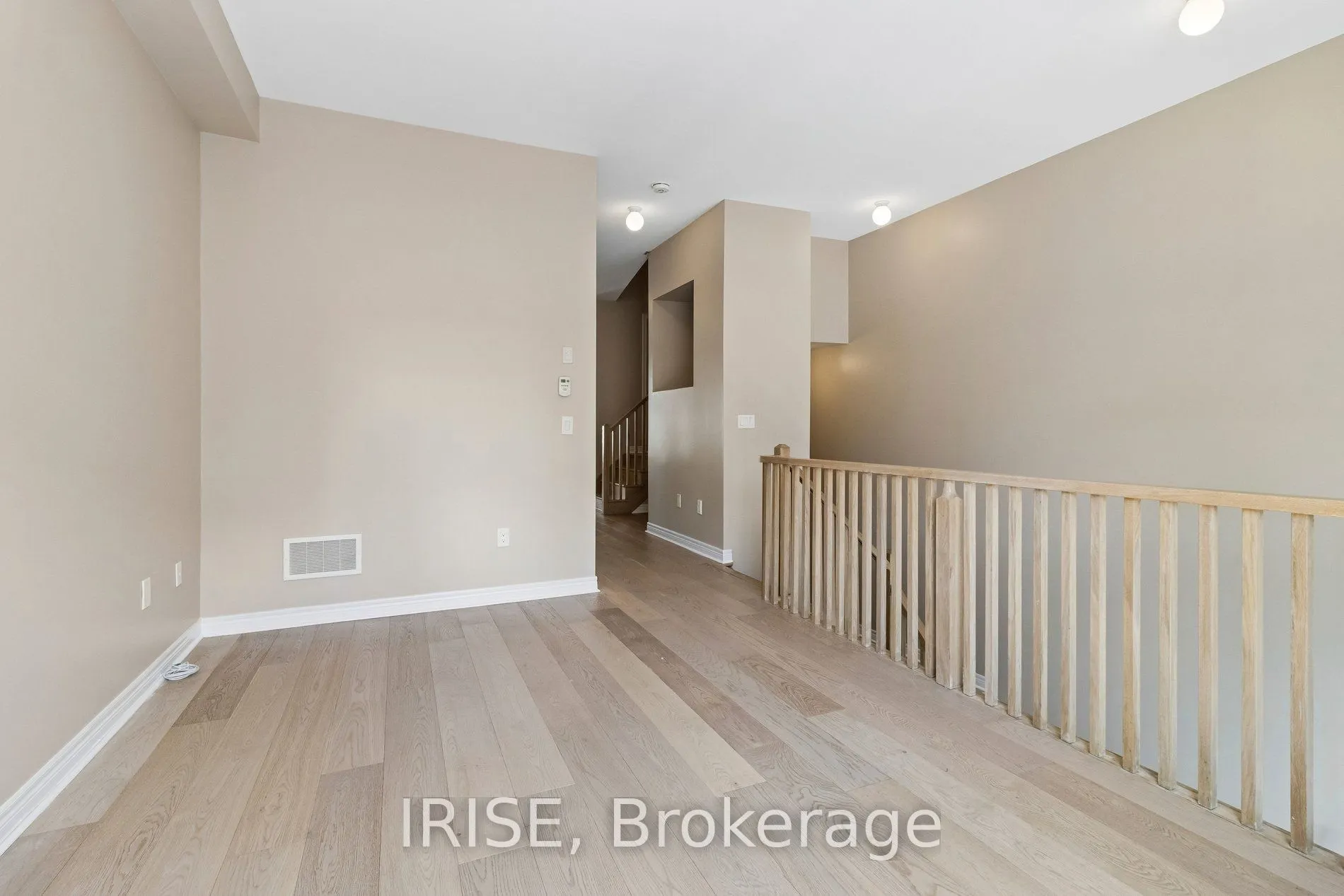 62 Laskin Drive