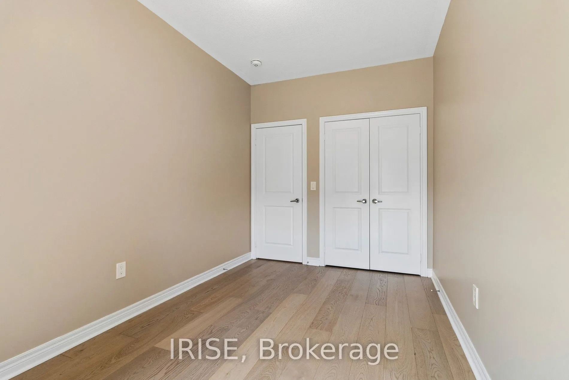 62 Laskin Drive