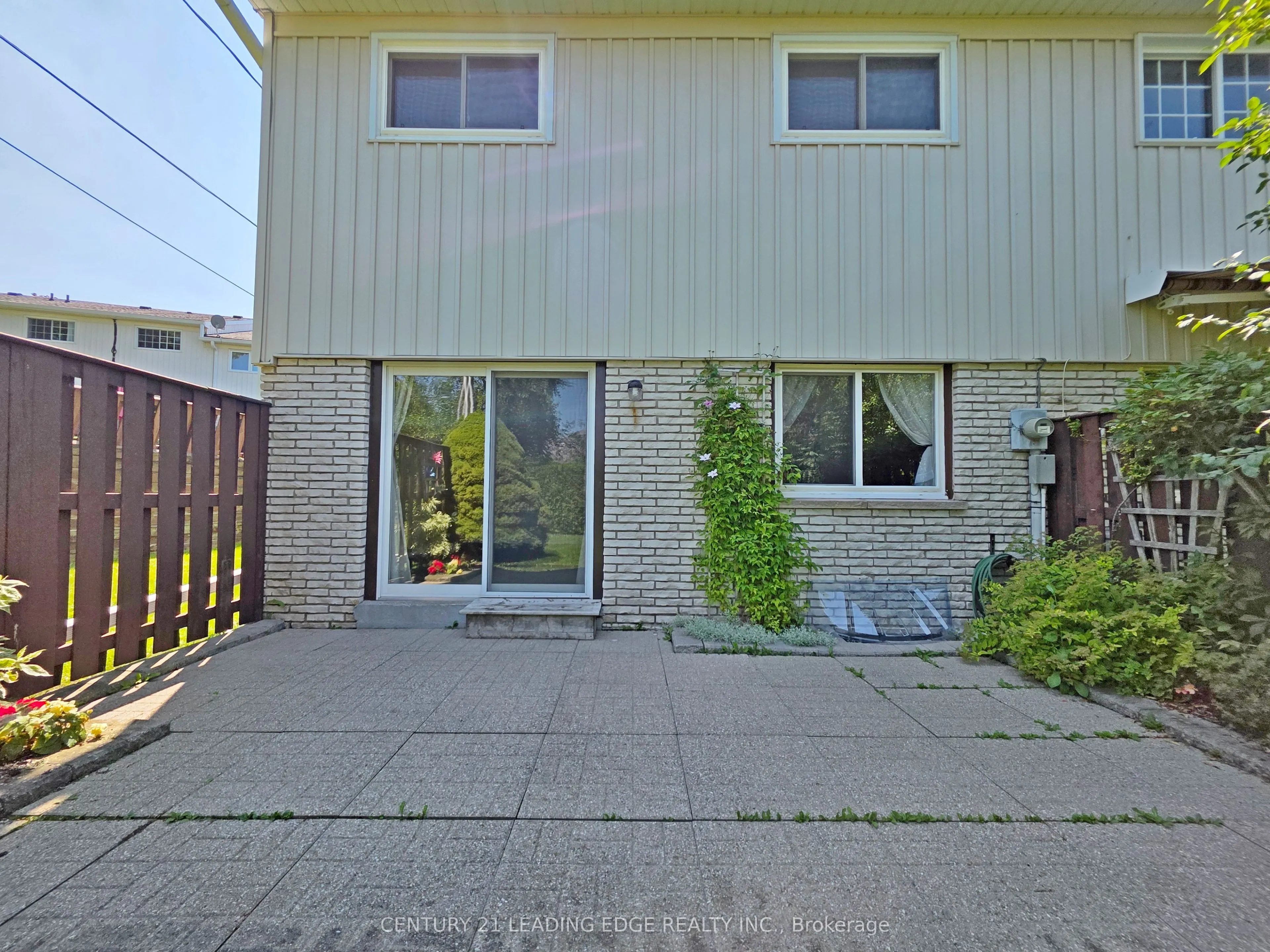 433 May Street #6