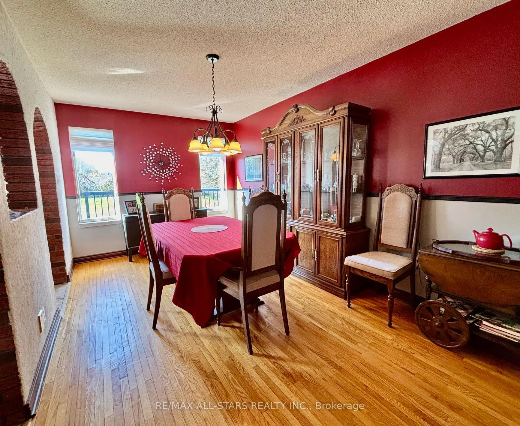 1374 Regional Road 12 Road W