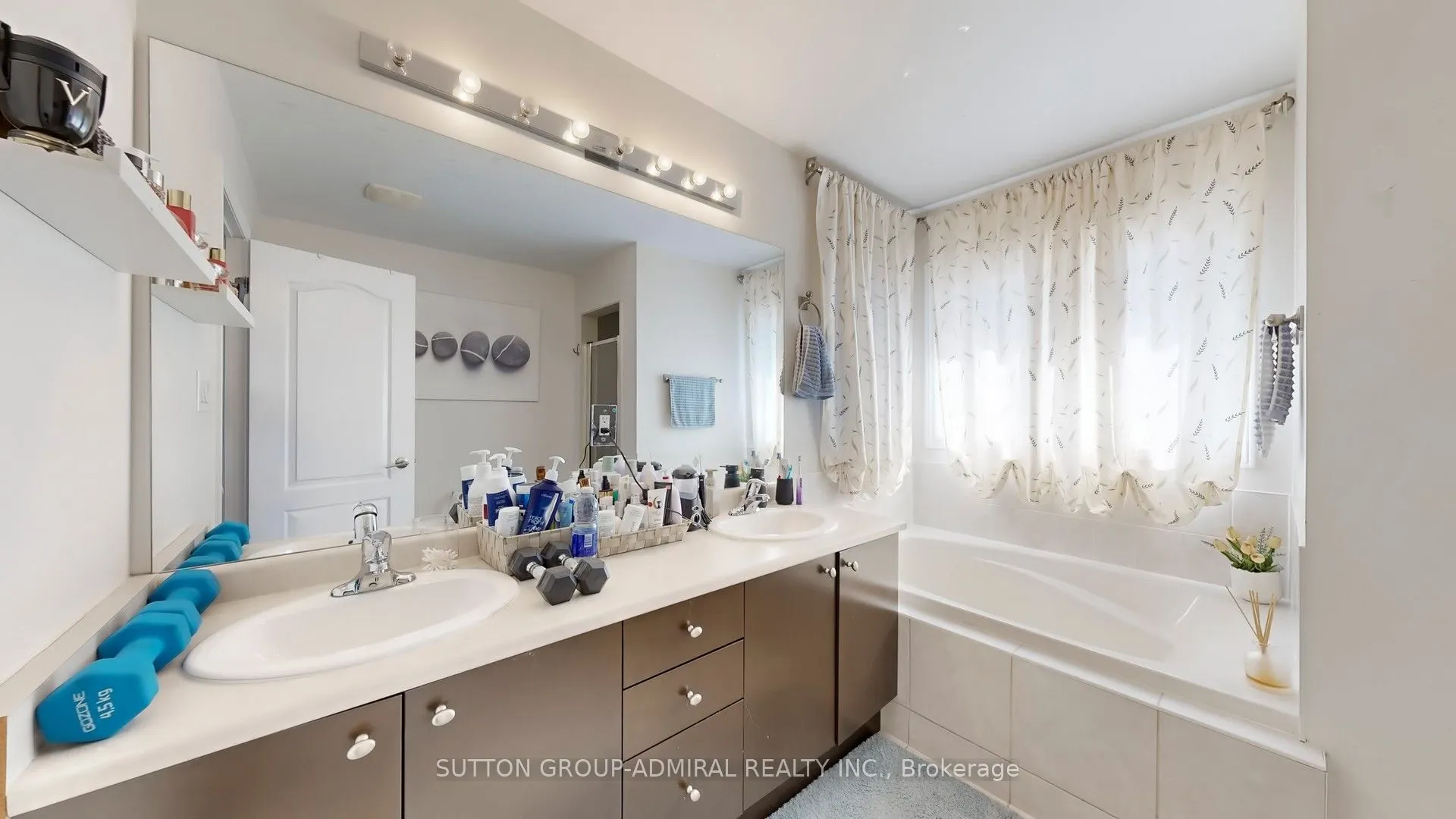 27 Givon Street