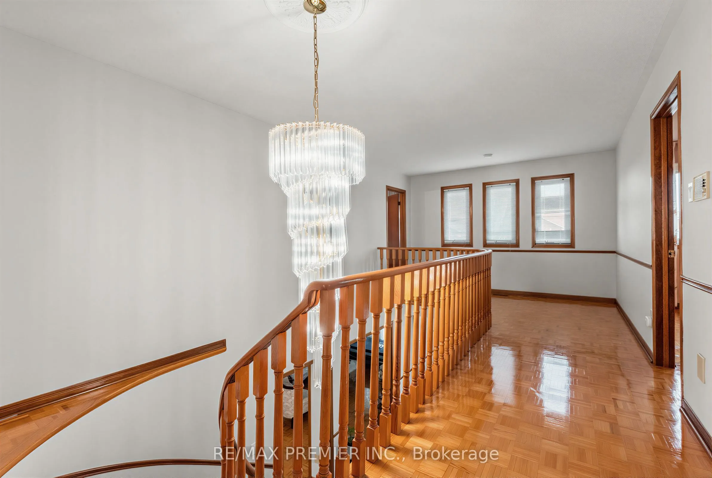 42 Burgosa Court