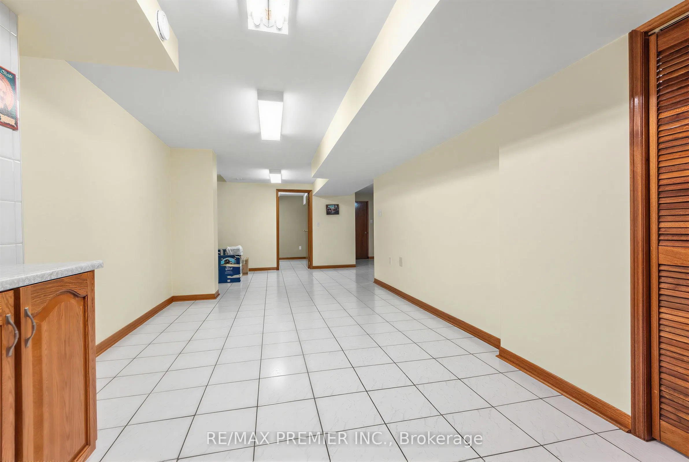 42 Burgosa Court