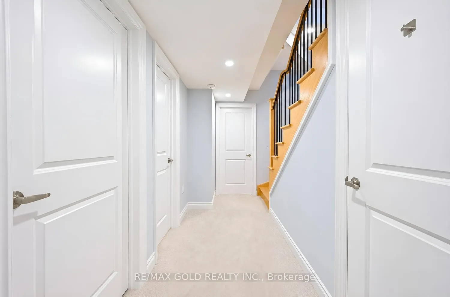 4 Kiernan Crescent N