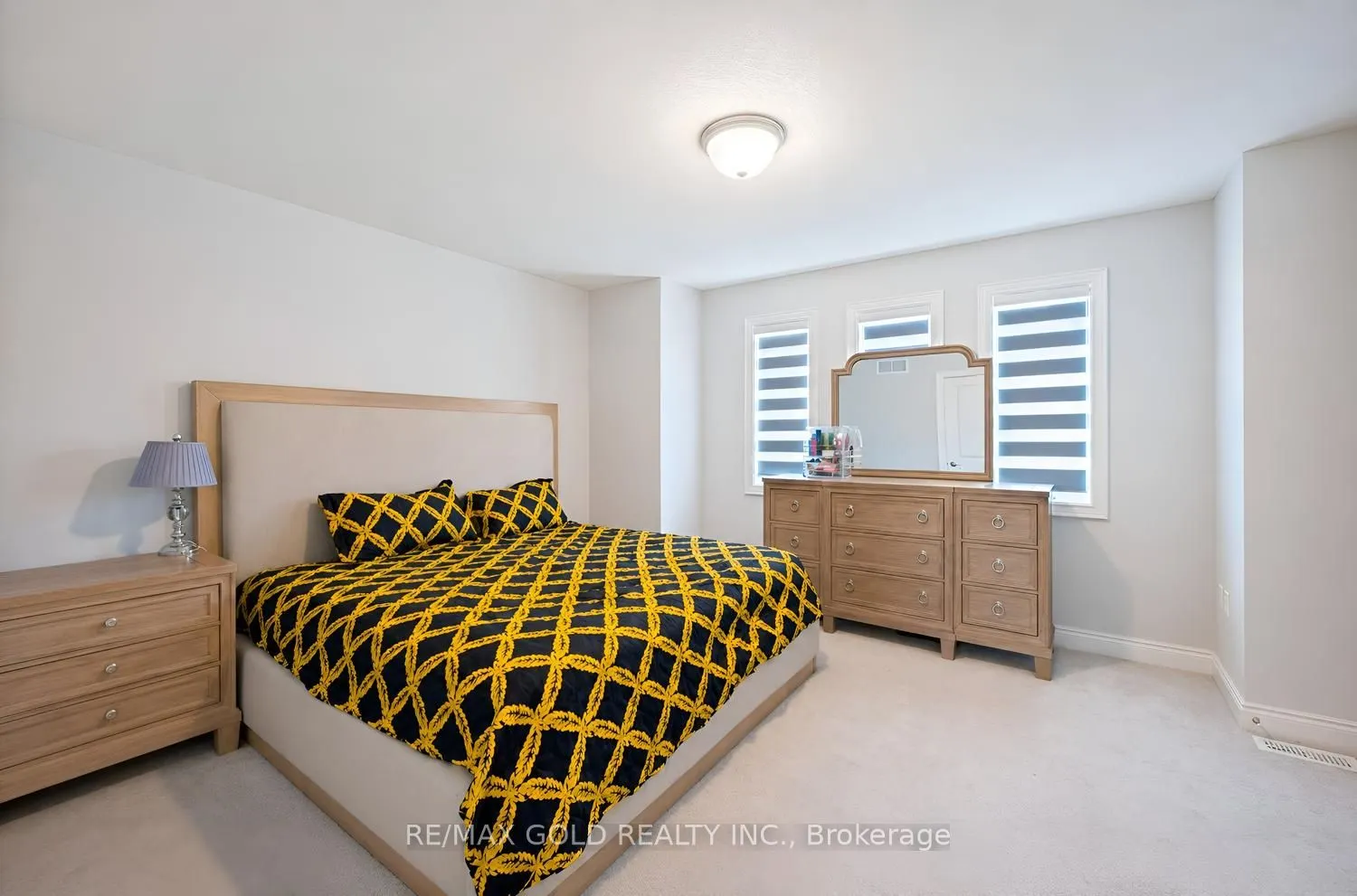 4 Kiernan Crescent N