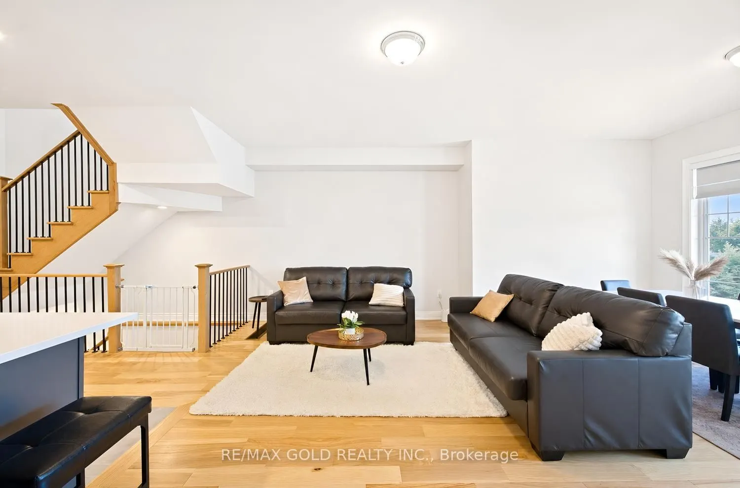4 Kiernan Crescent N