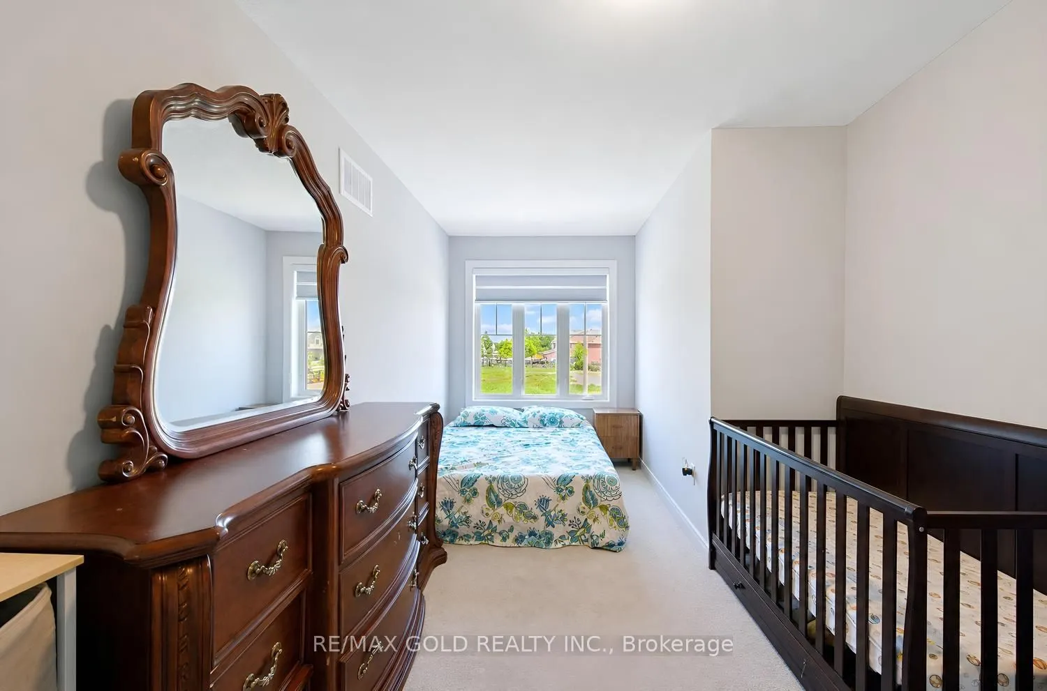 4 Kiernan Crescent N
