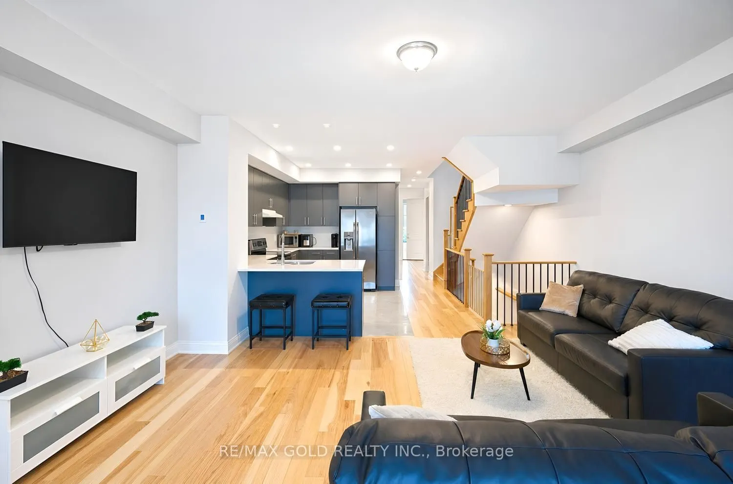 4 Kiernan Crescent N