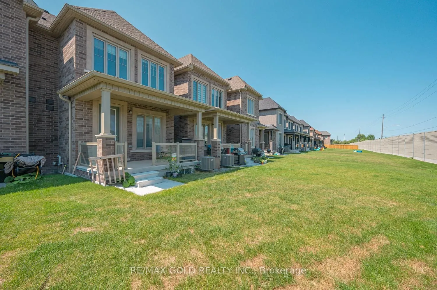 4 Kiernan Crescent N