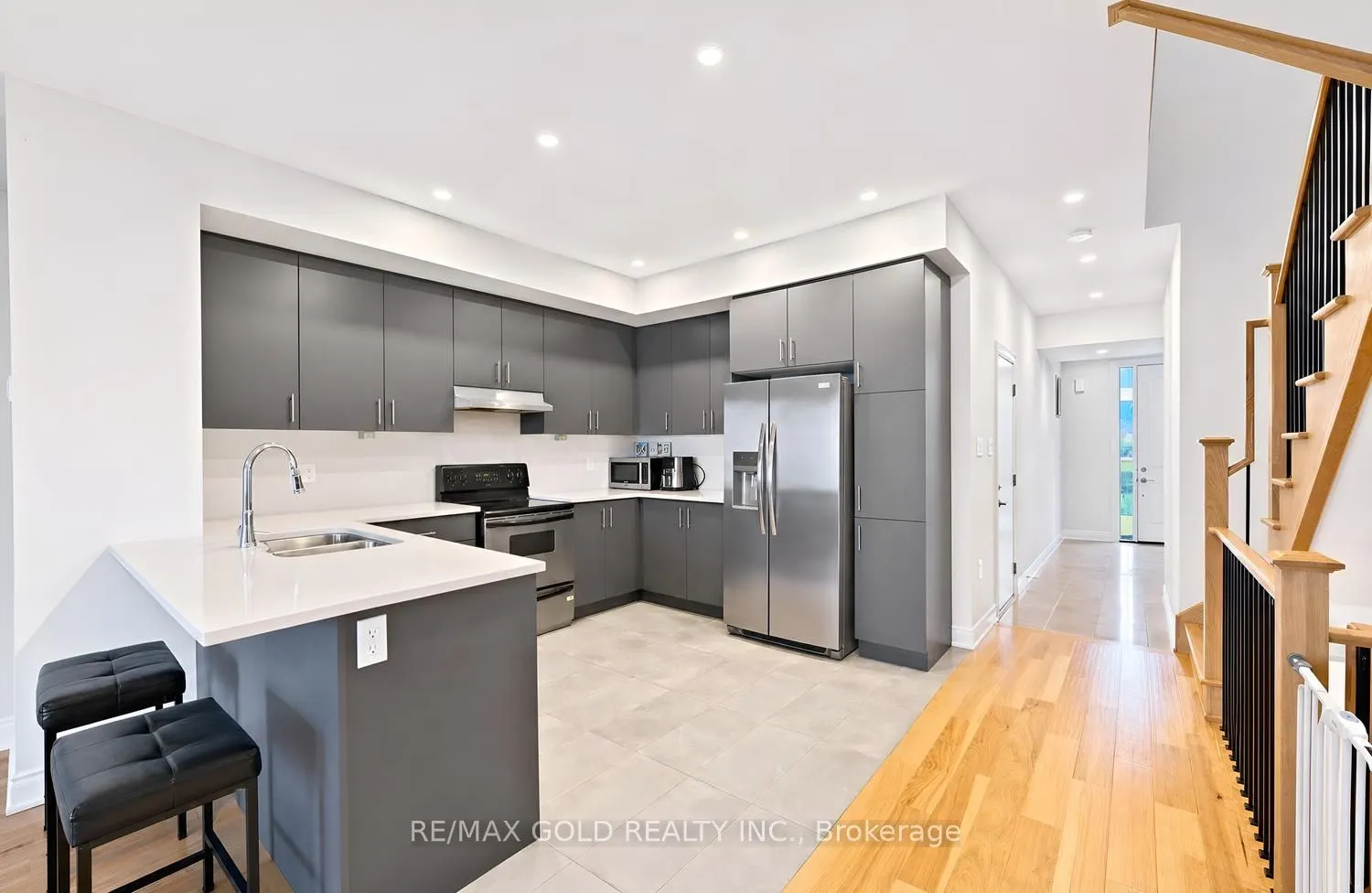 4 Kiernan Crescent N