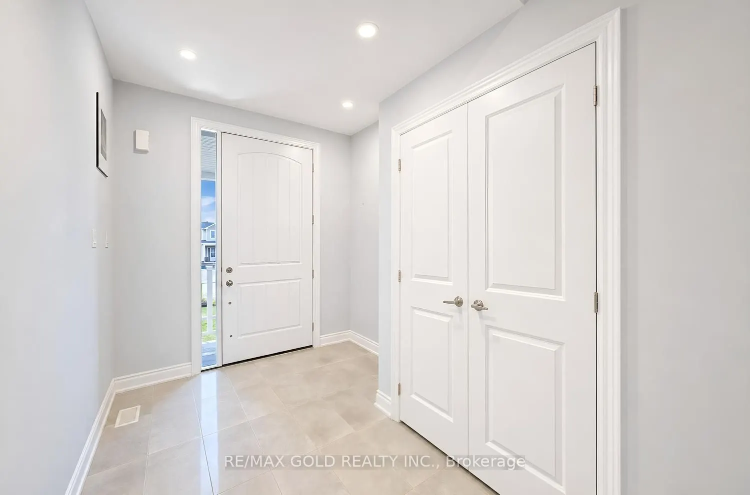 4 Kiernan Crescent N