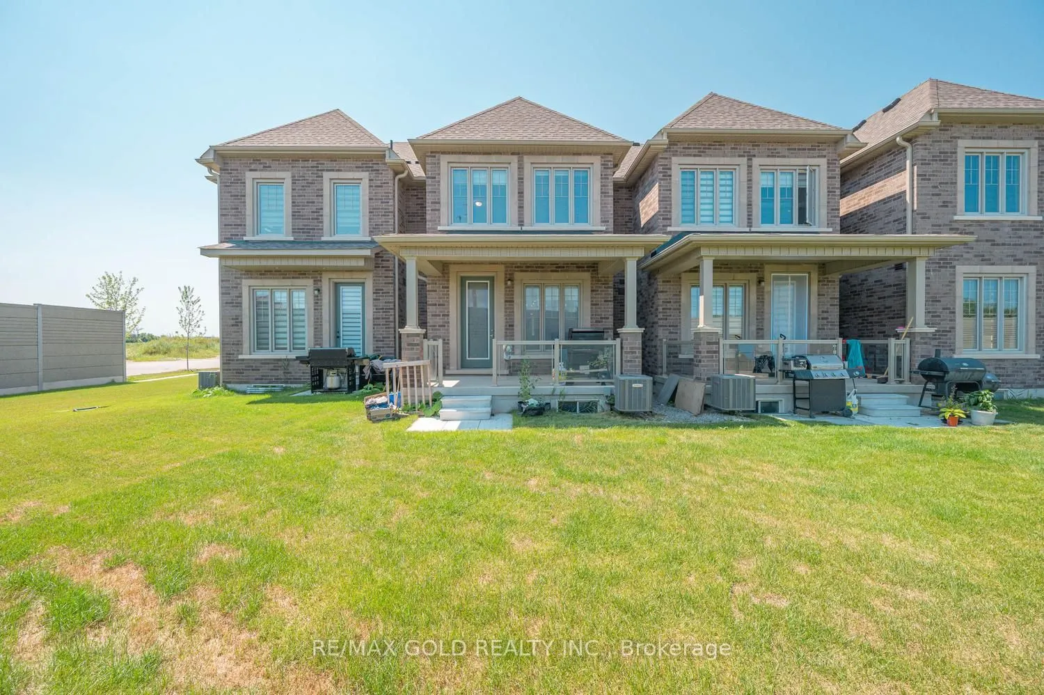 4 Kiernan Crescent N