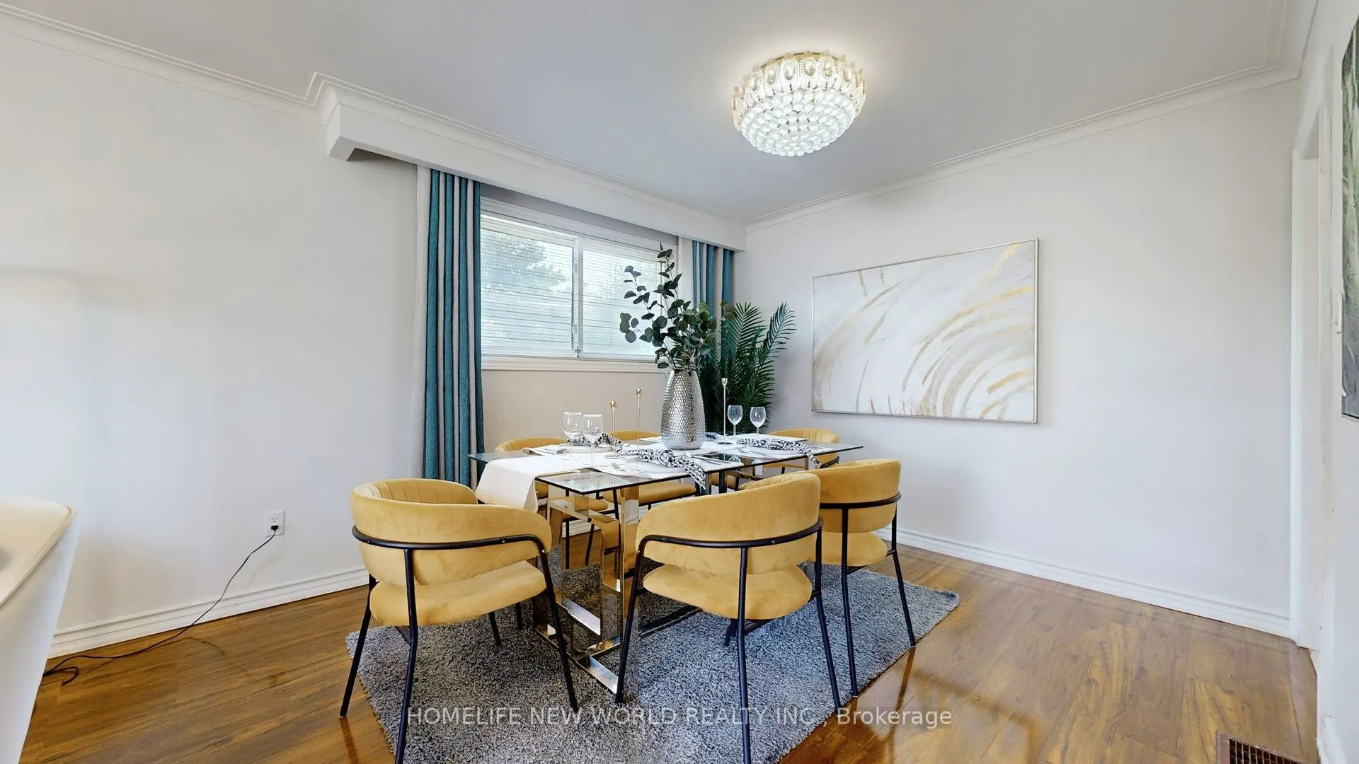 93 CLARK Avenue #main Floor