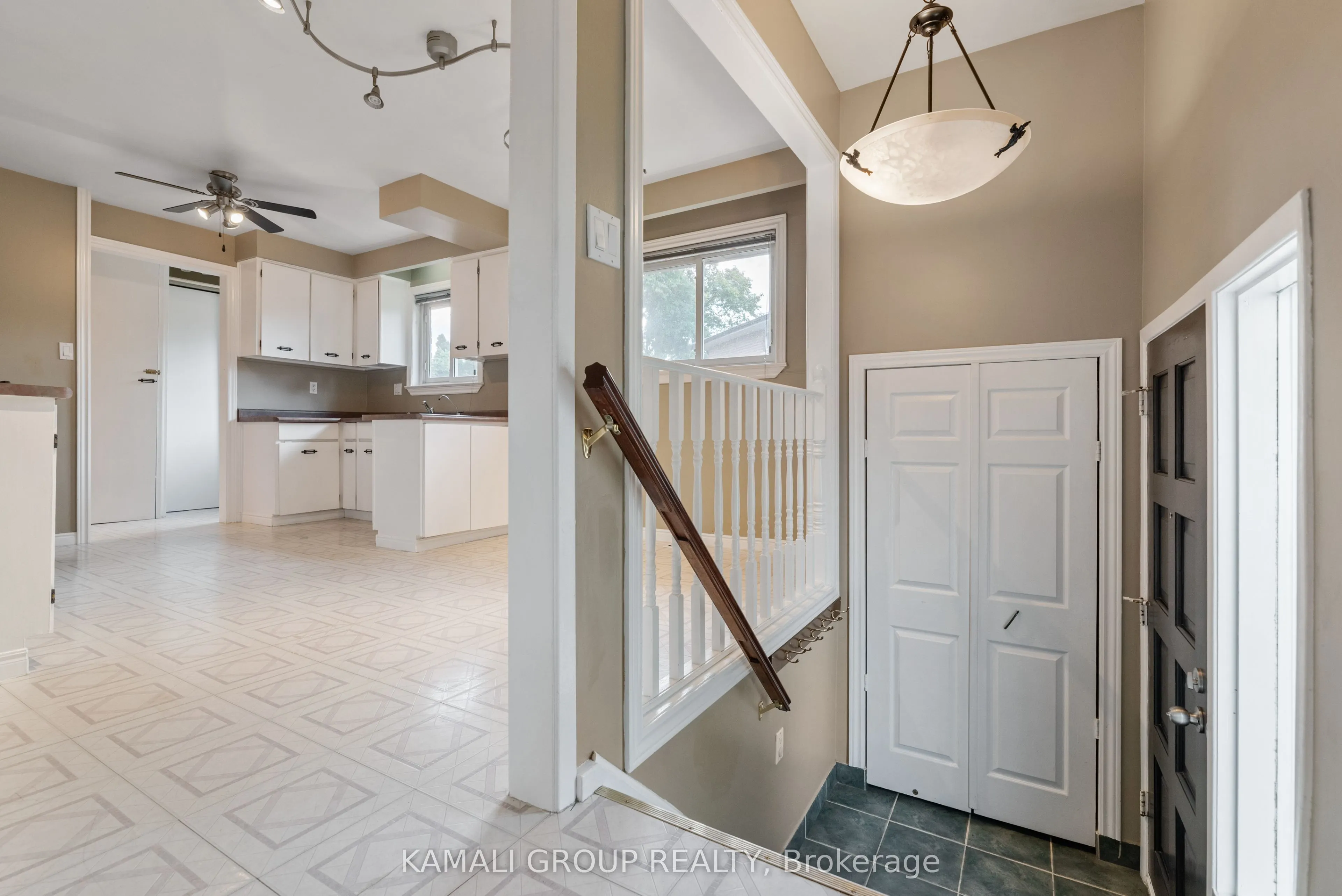 15 Walter Avenue #MAIN