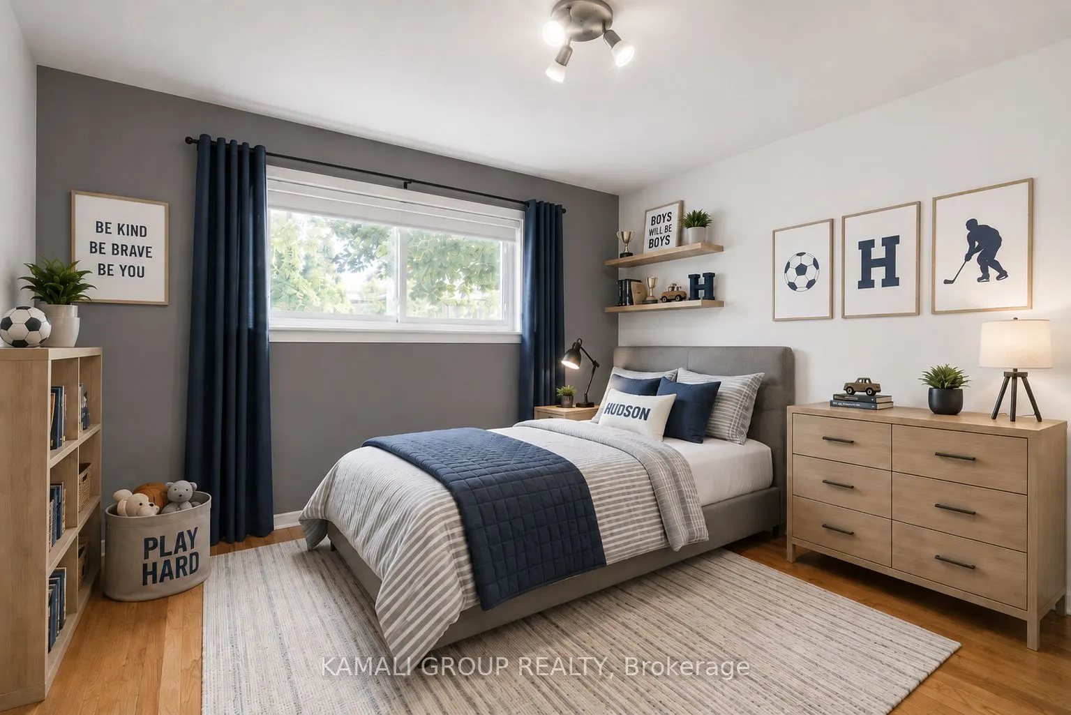15 Walter Avenue #MAIN