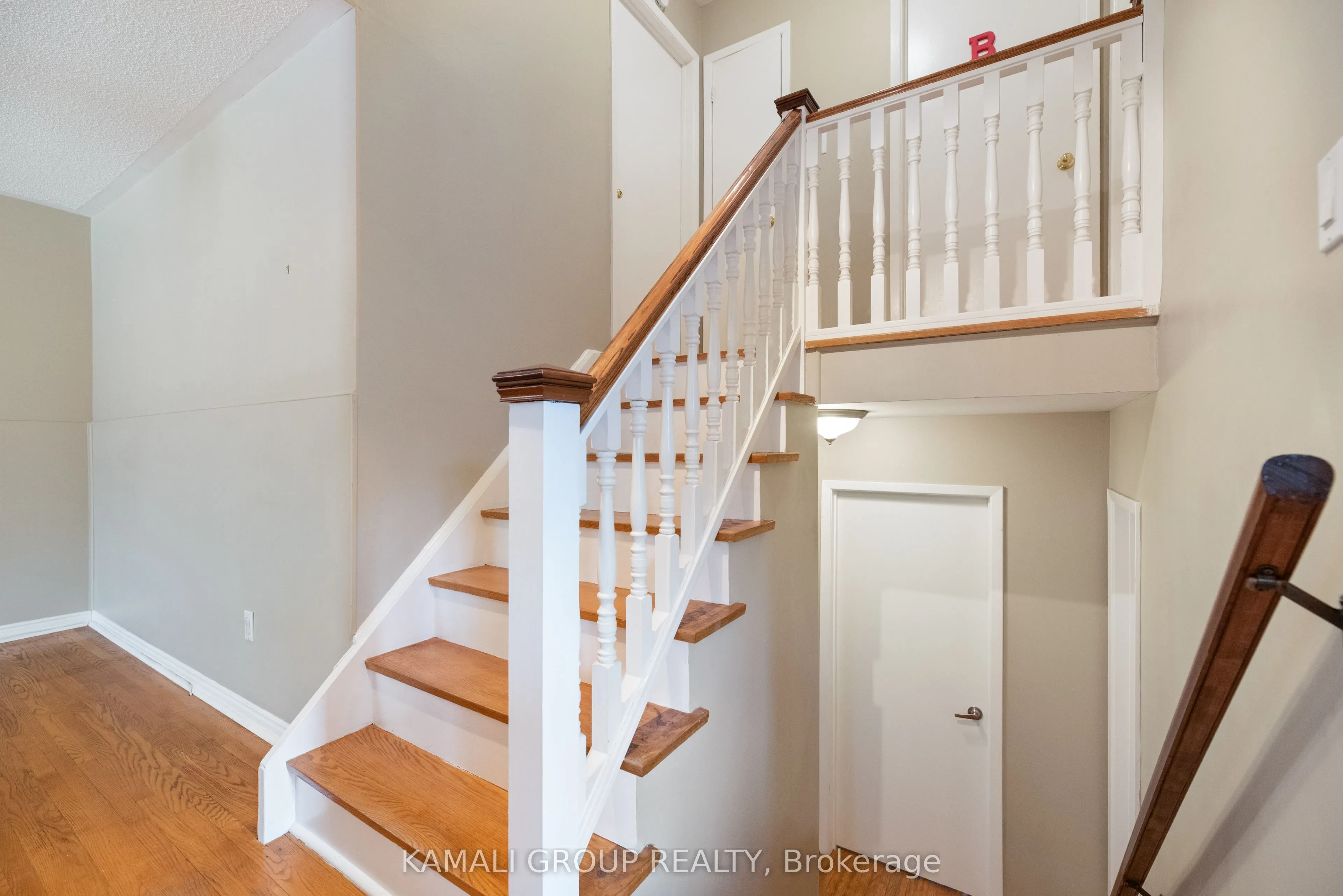 15 Walter Avenue #MAIN