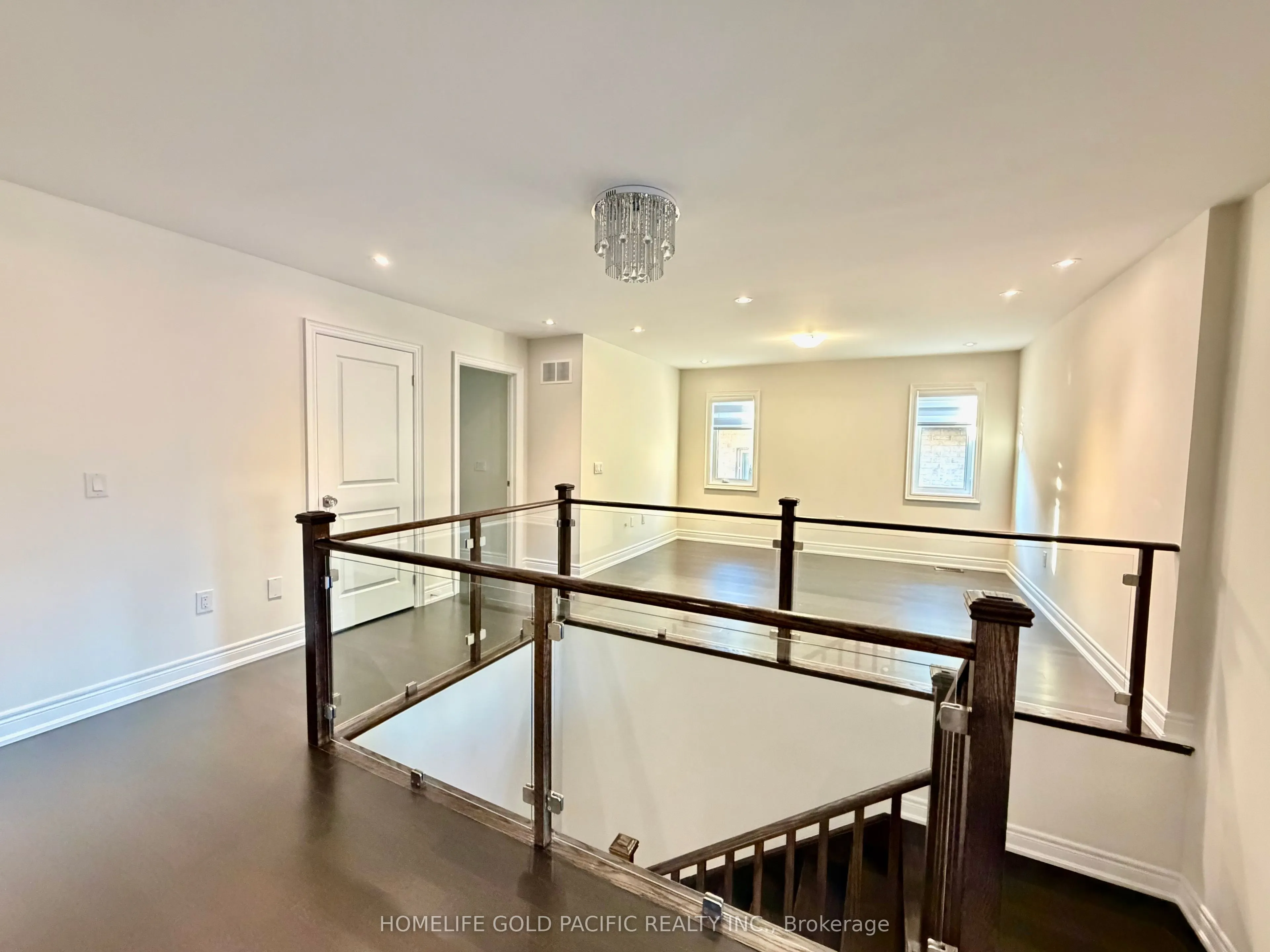 46 Haskins Crescent