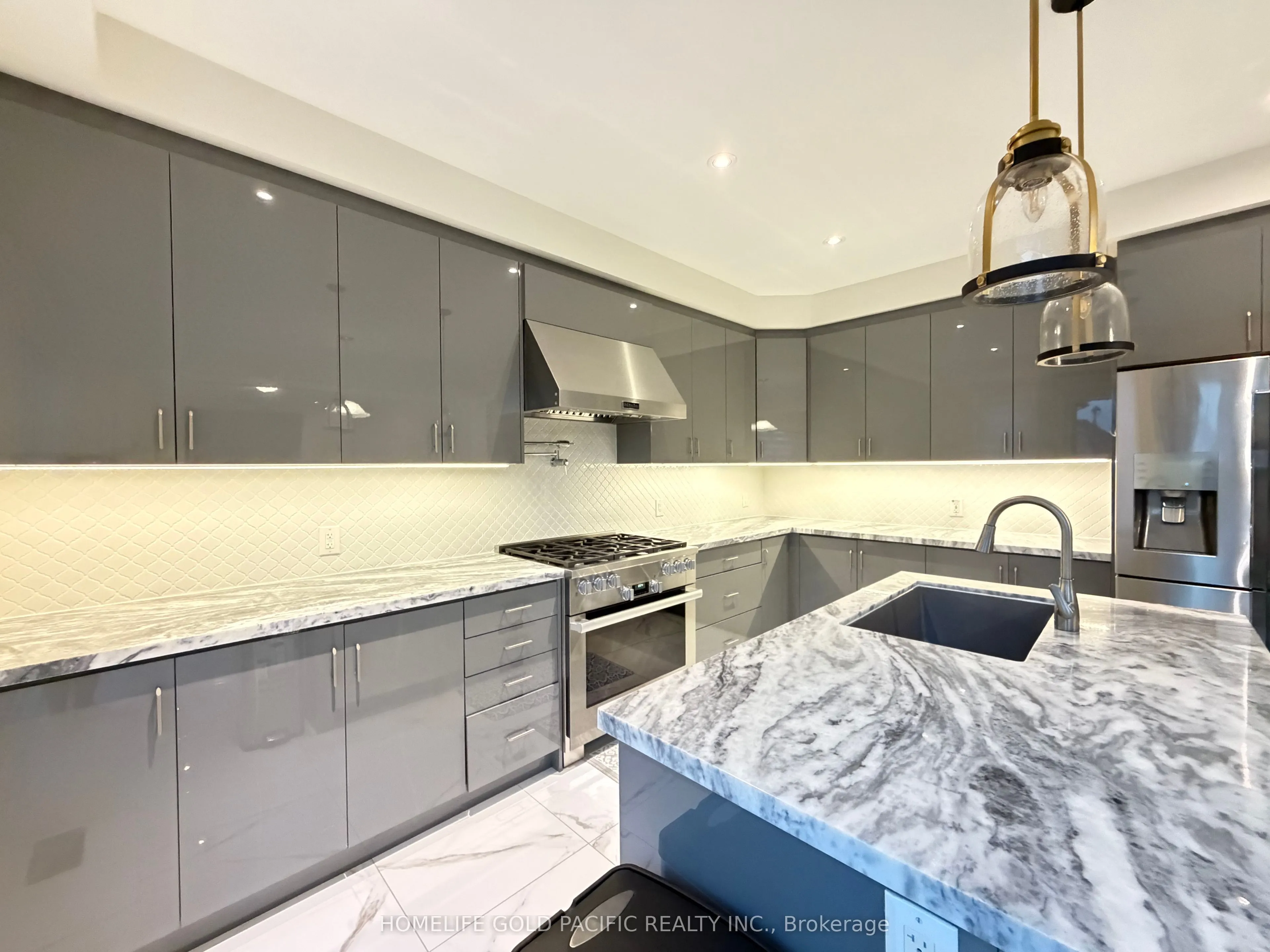 46 Haskins Crescent