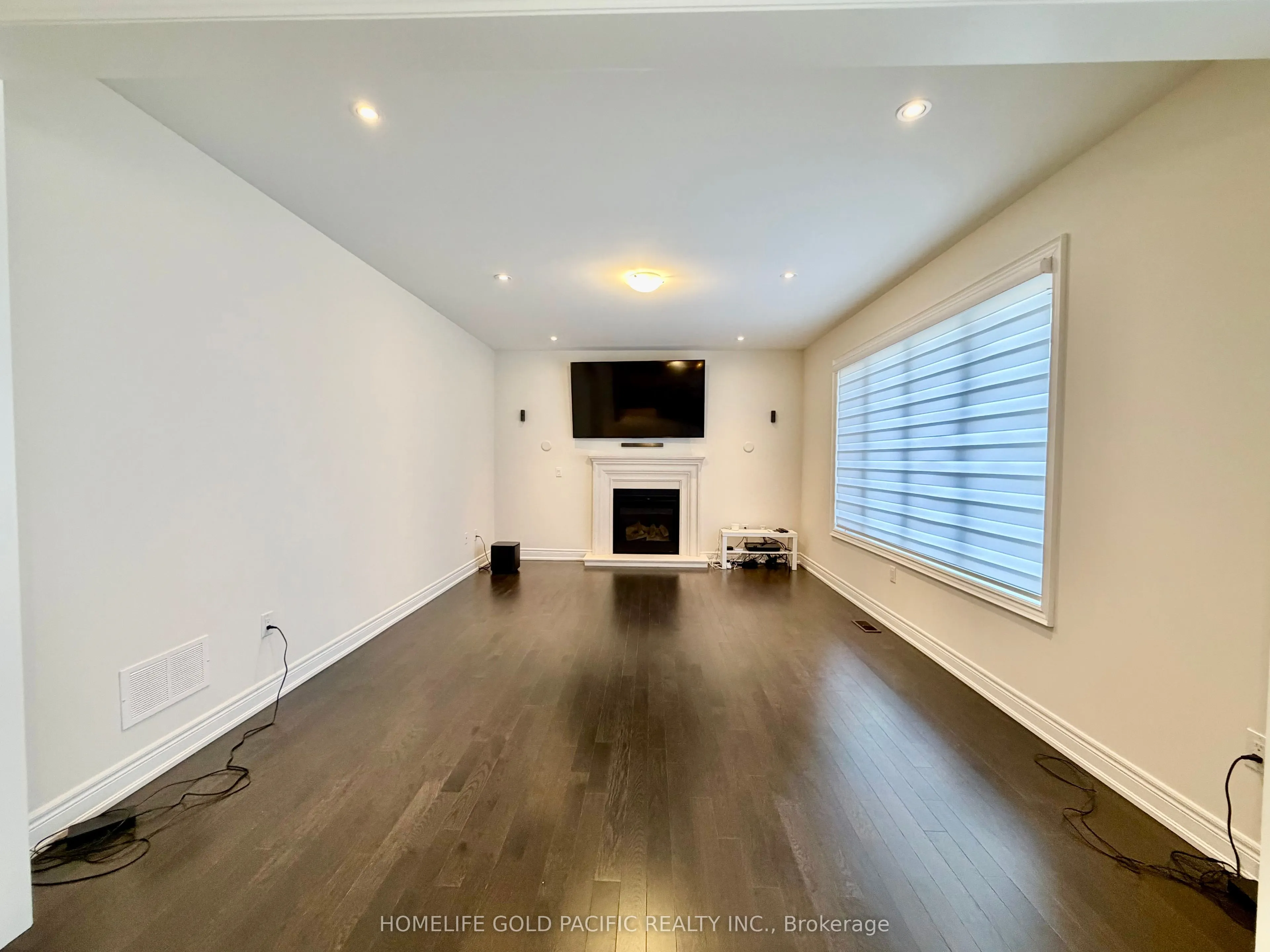 46 Haskins Crescent
