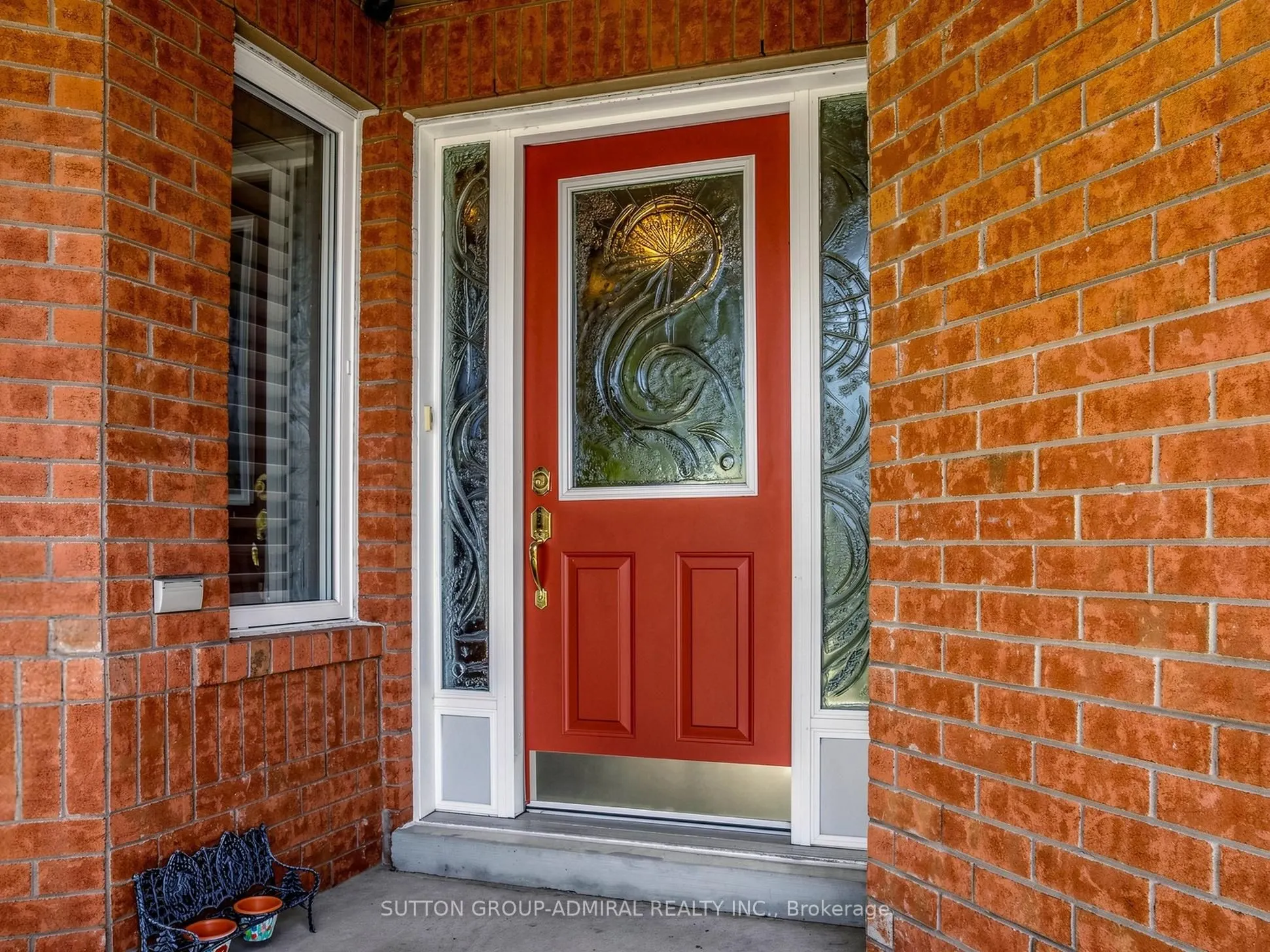 22 Canyon Hill Avenue