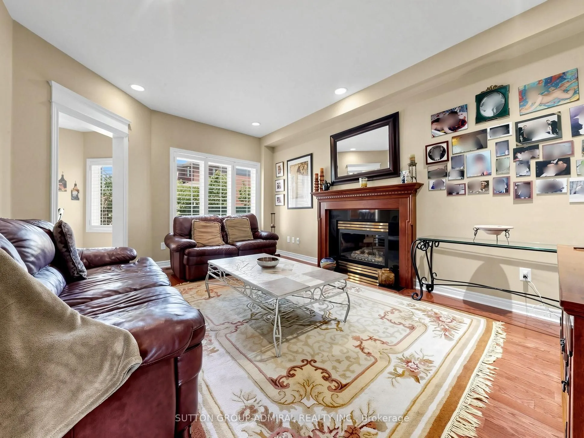 22 Canyon Hill Avenue