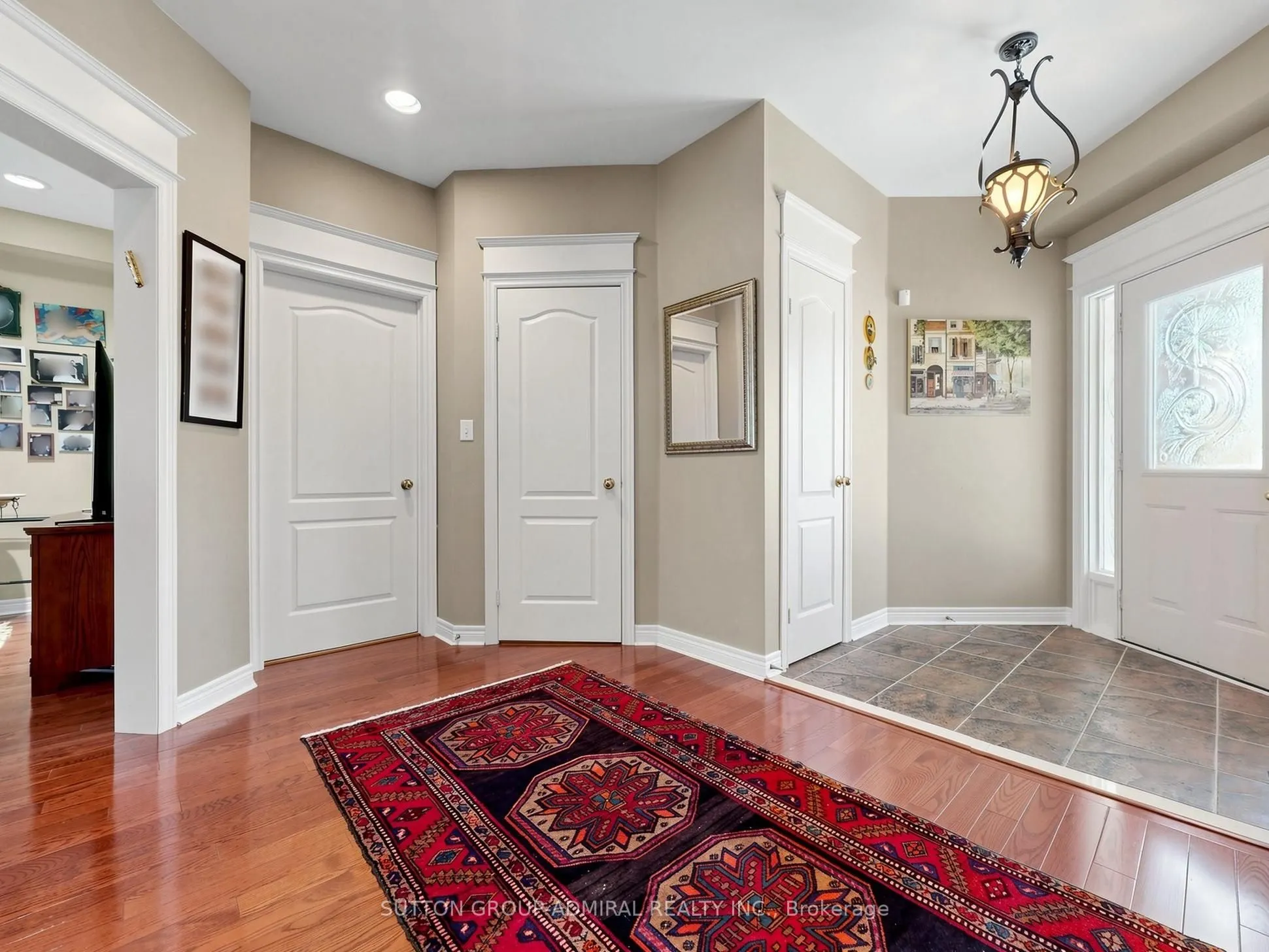 22 Canyon Hill Avenue