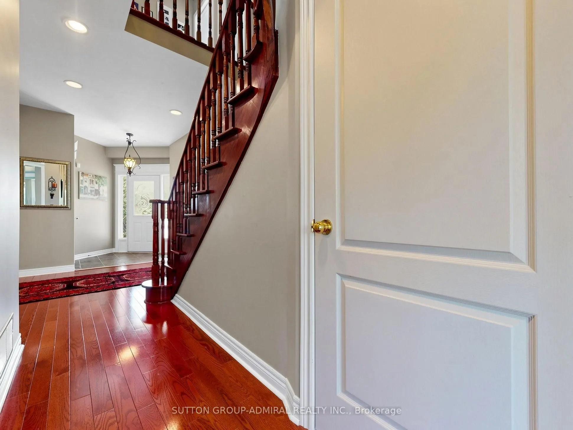 22 Canyon Hill Avenue