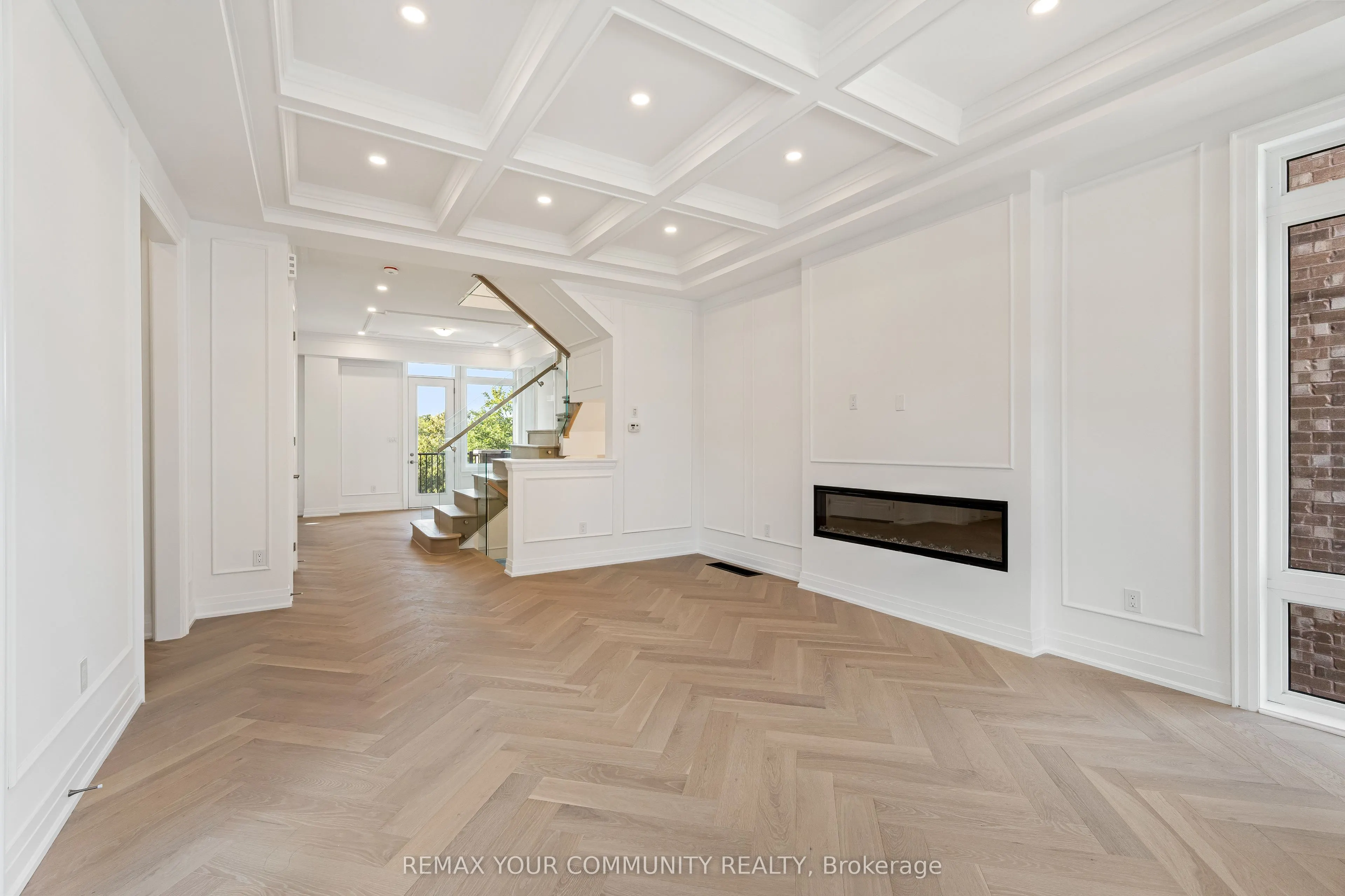 42 Globemaster Lane