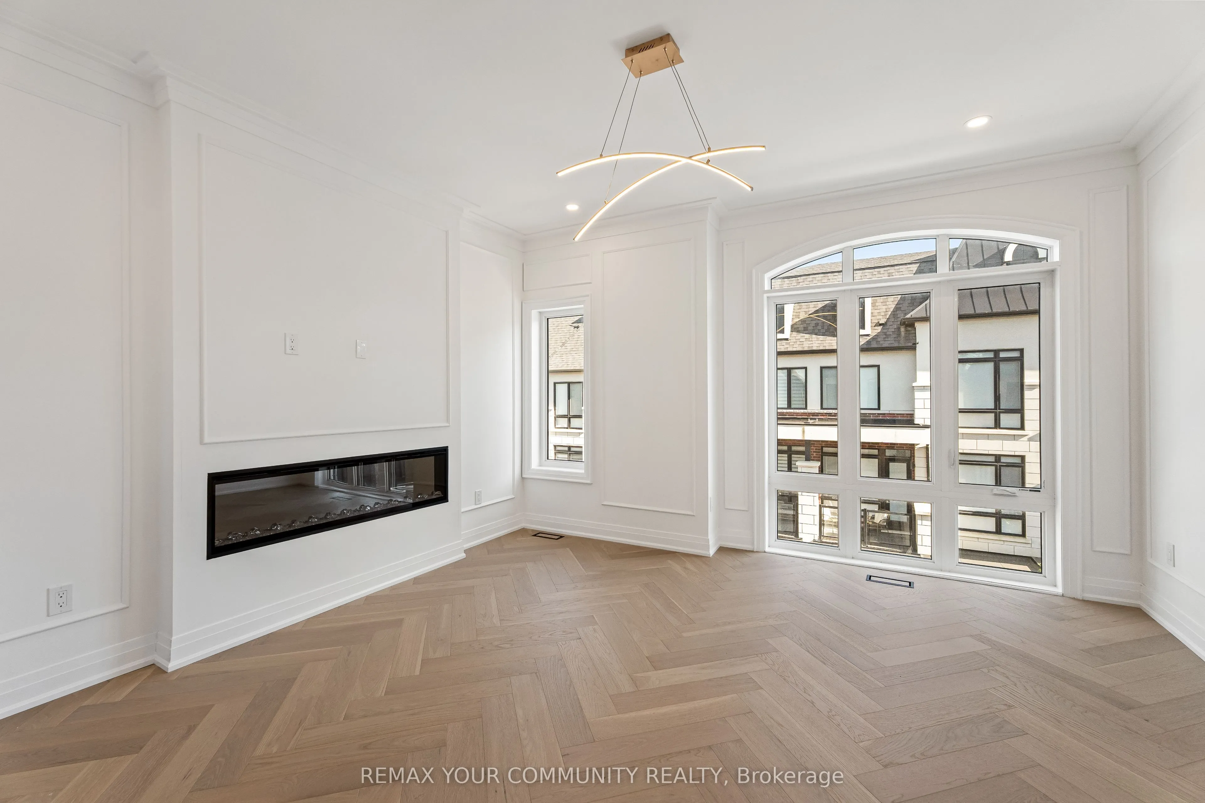 42 Globemaster Lane