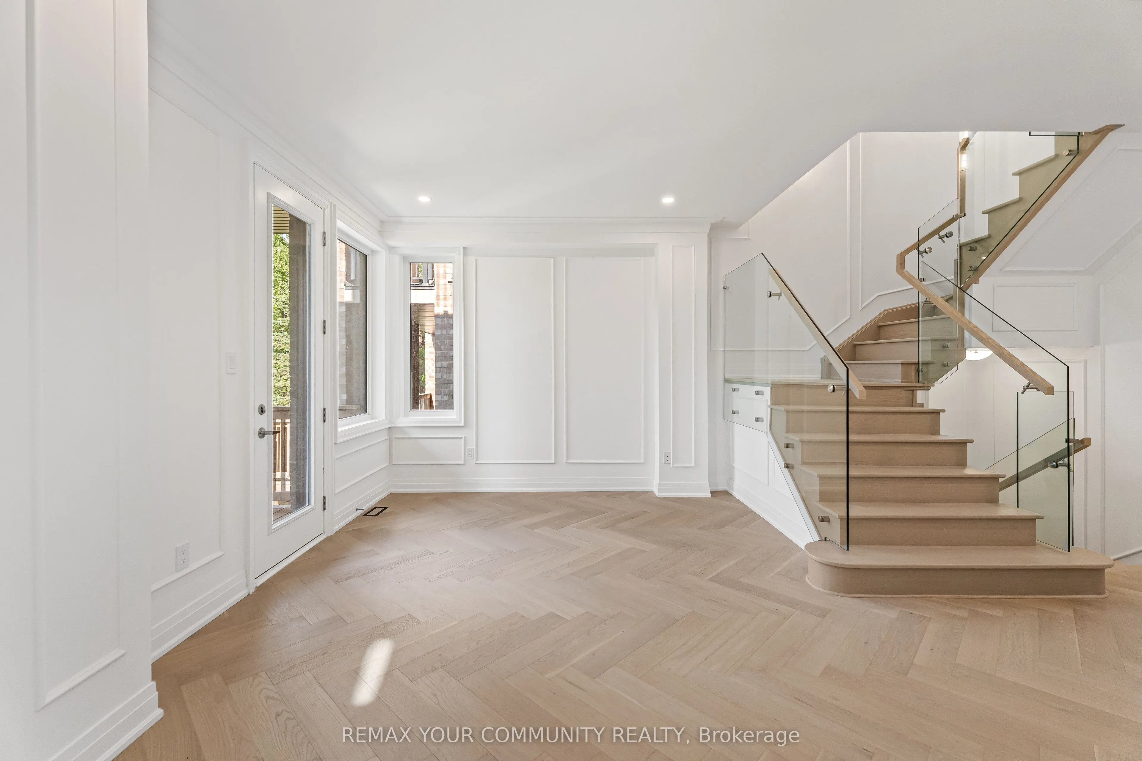 42 Globemaster Lane