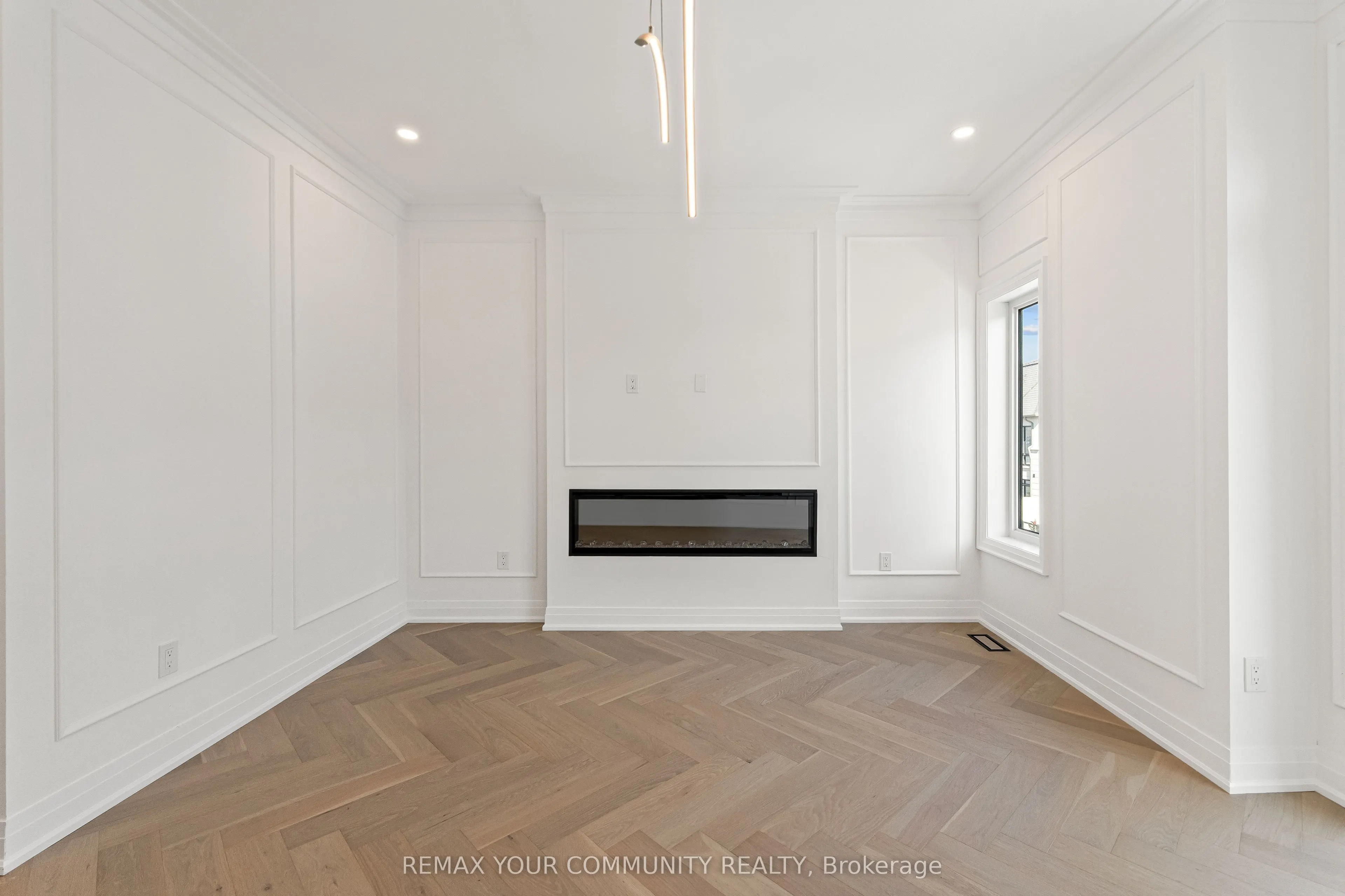 42 Globemaster Lane