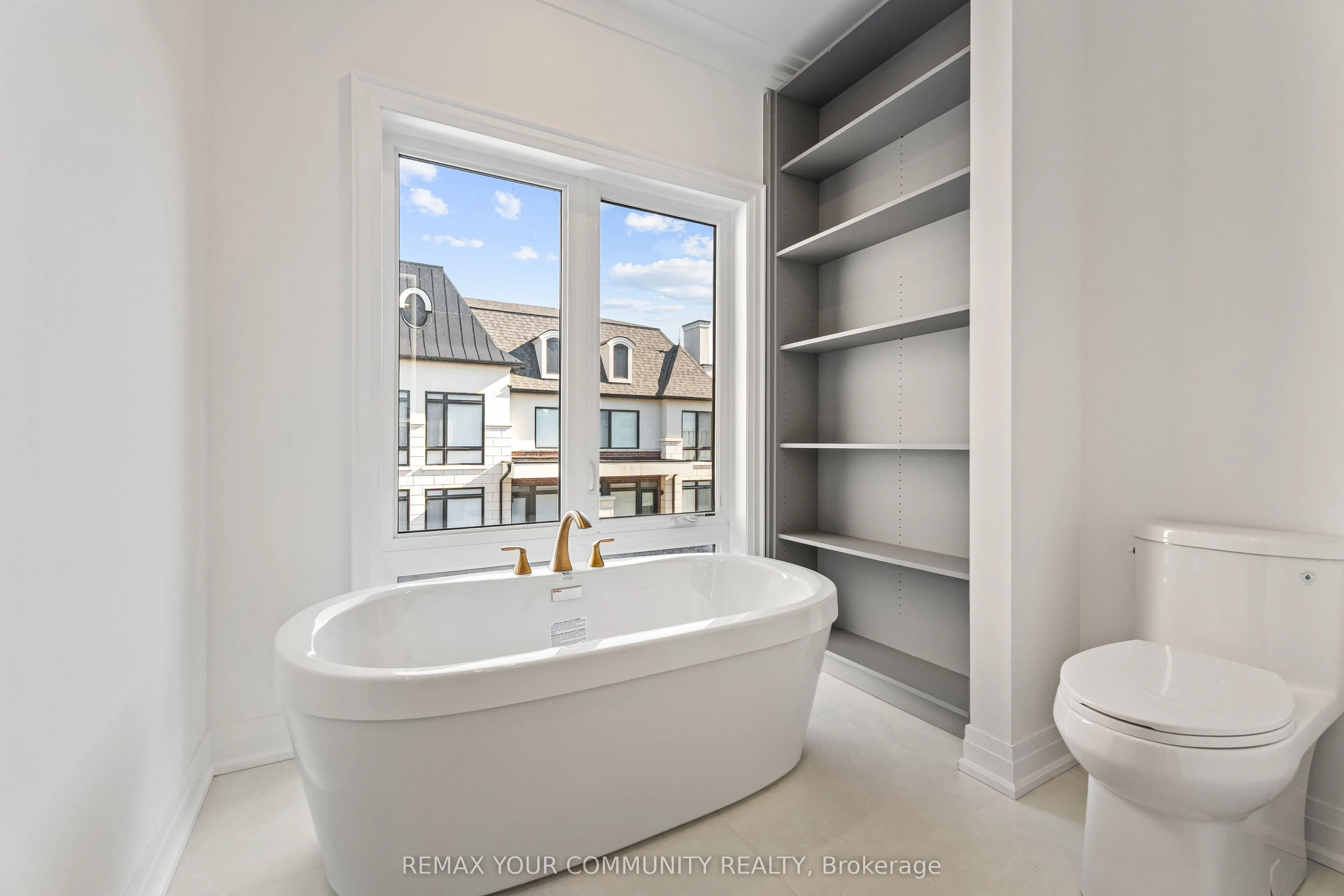 42 Globemaster Lane