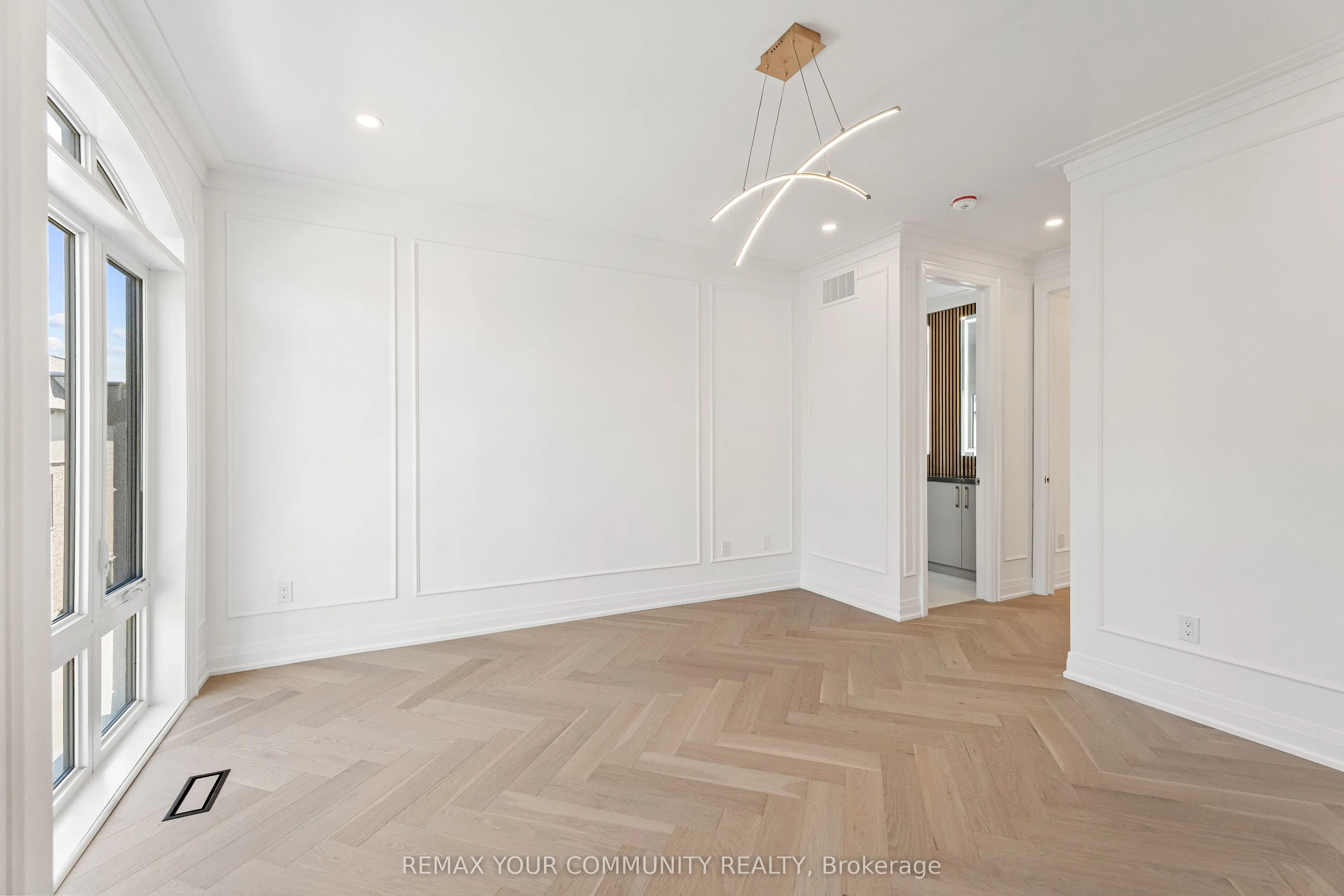 42 Globemaster Lane