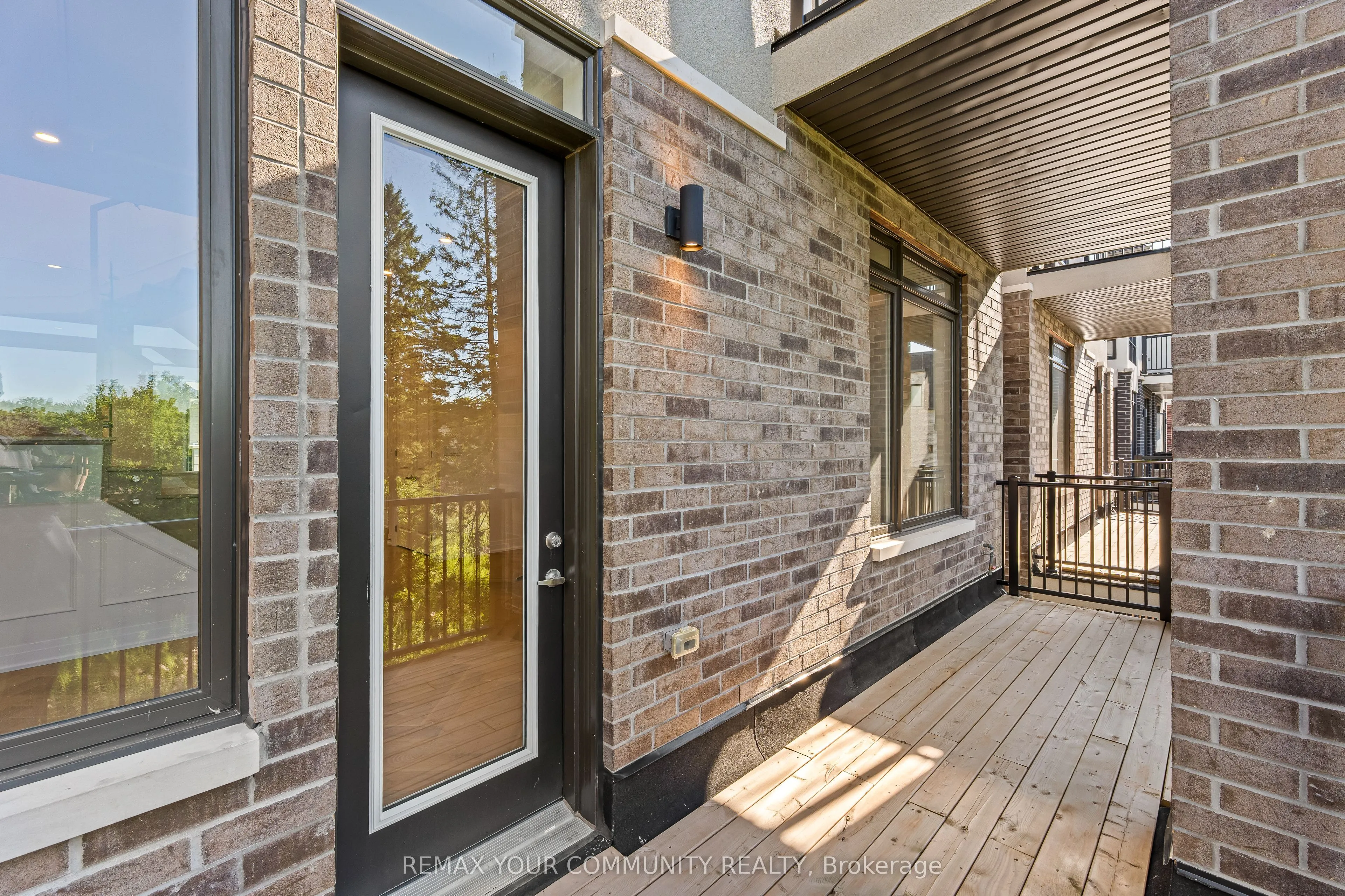 42 Globemaster Lane