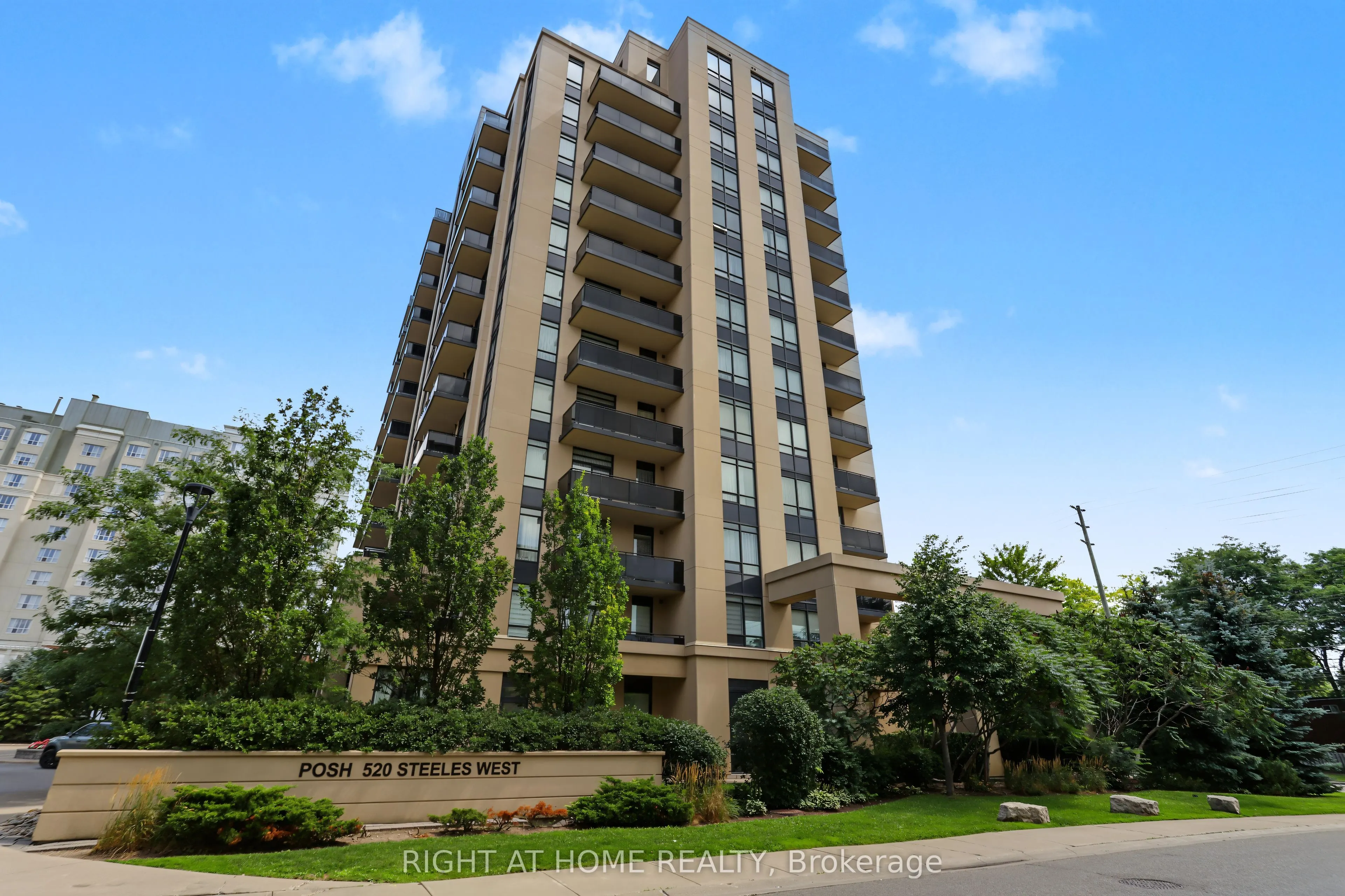 520 Steels Avenue W #1108