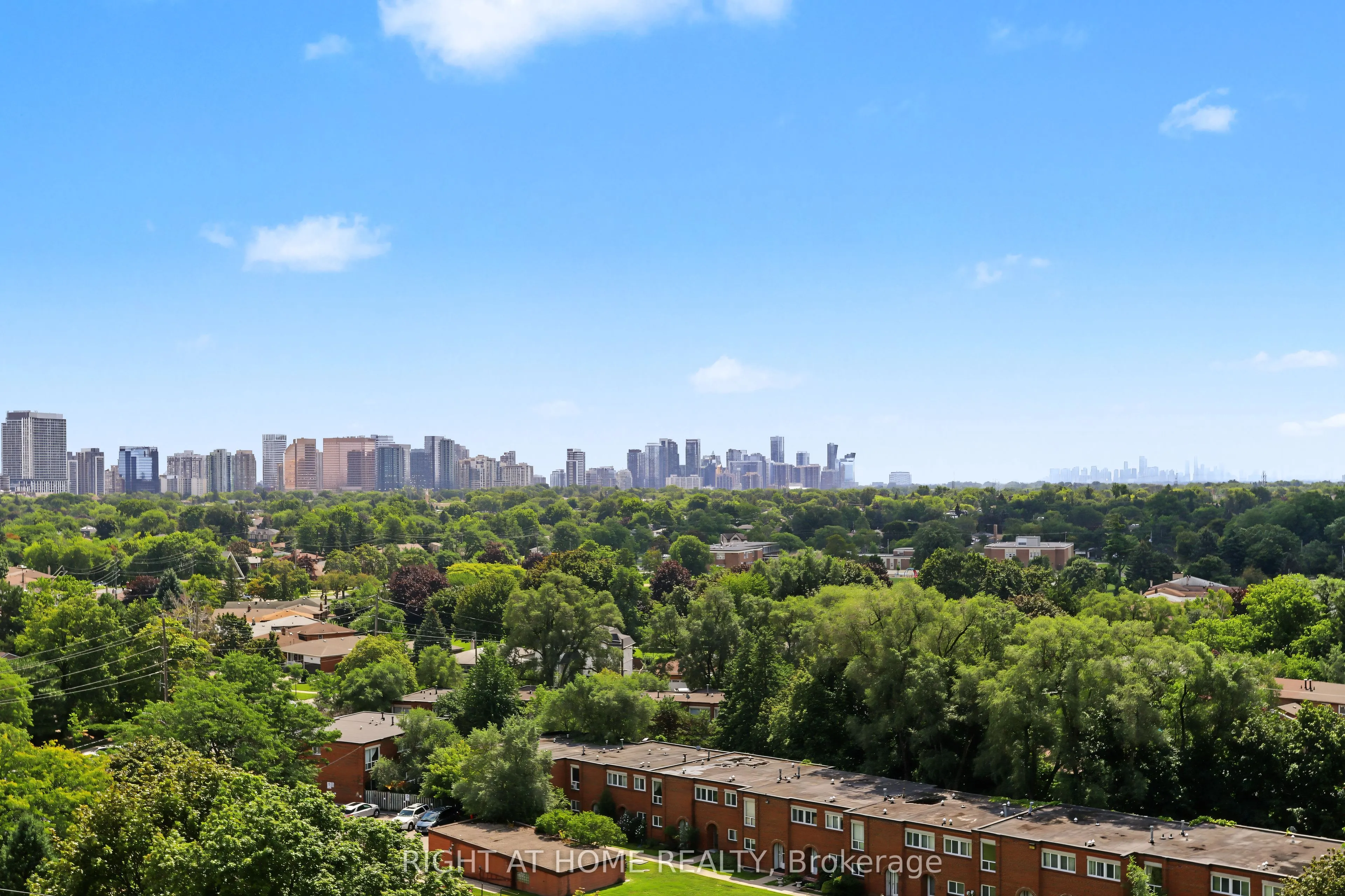 520 Steels Avenue W #1108
