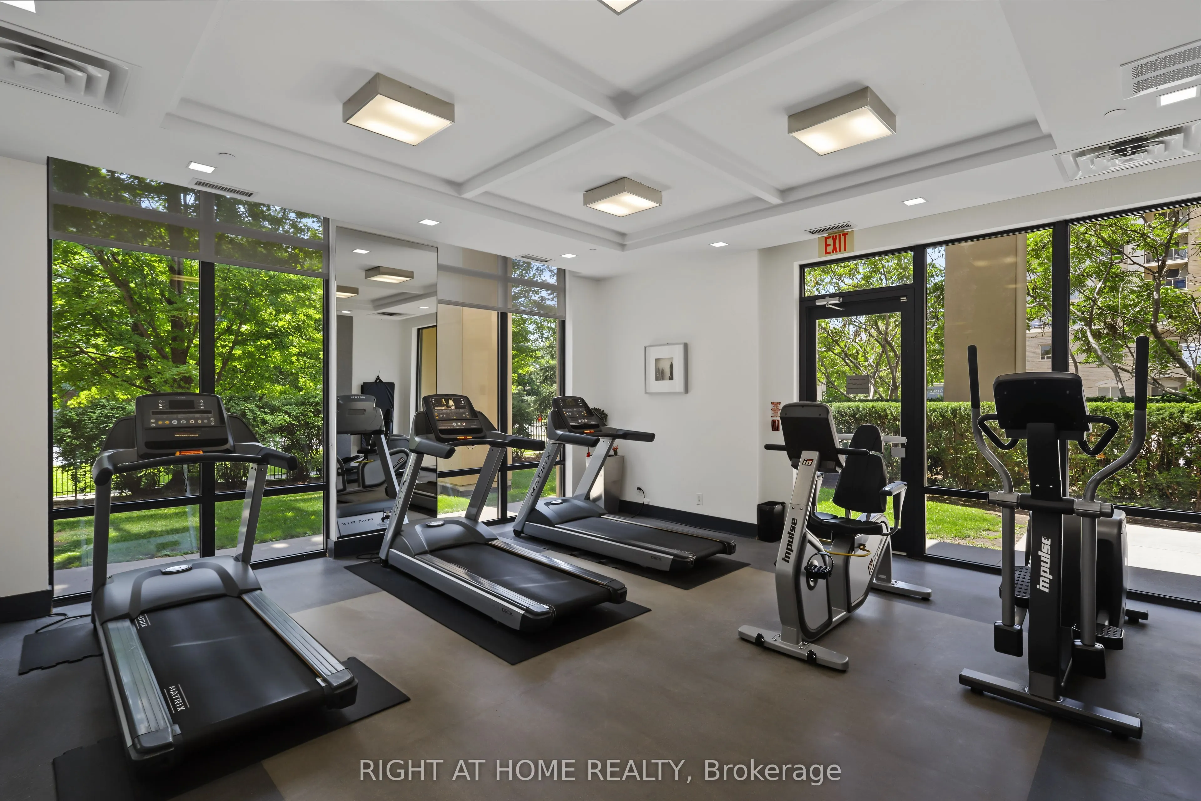 520 Steels Avenue W #1108