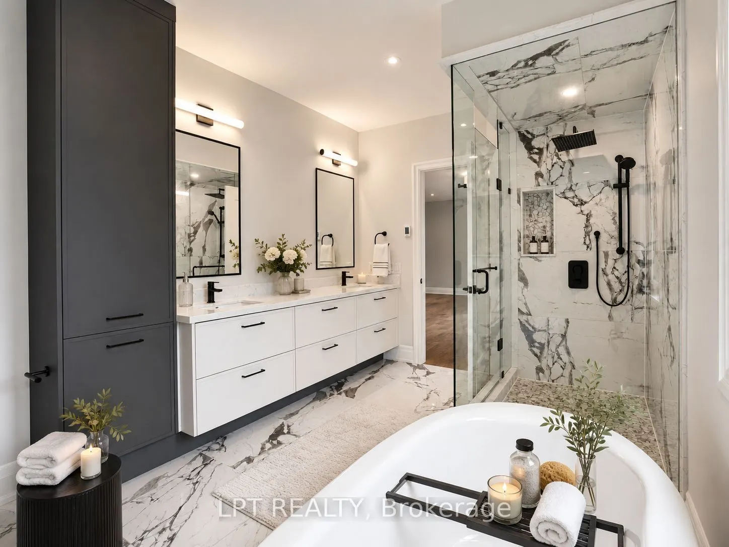 7 Richmond Park Drive