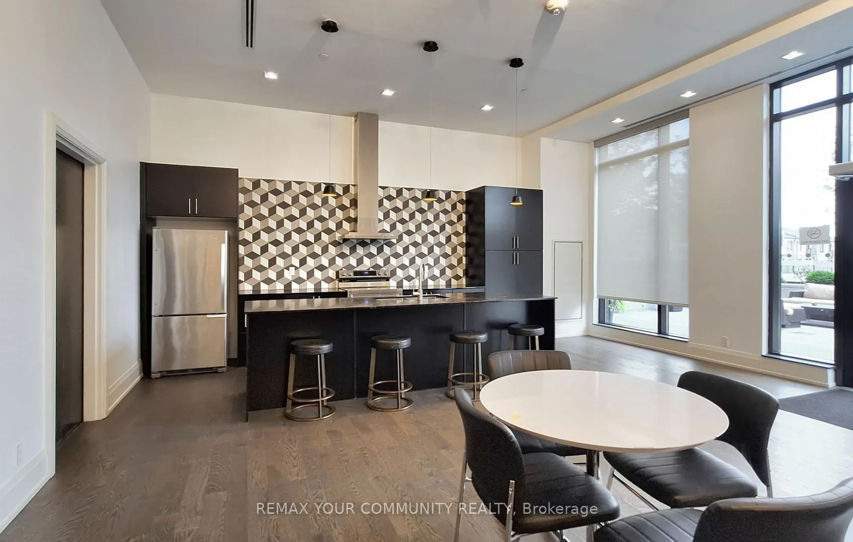 555 William Graham Drive #PH401