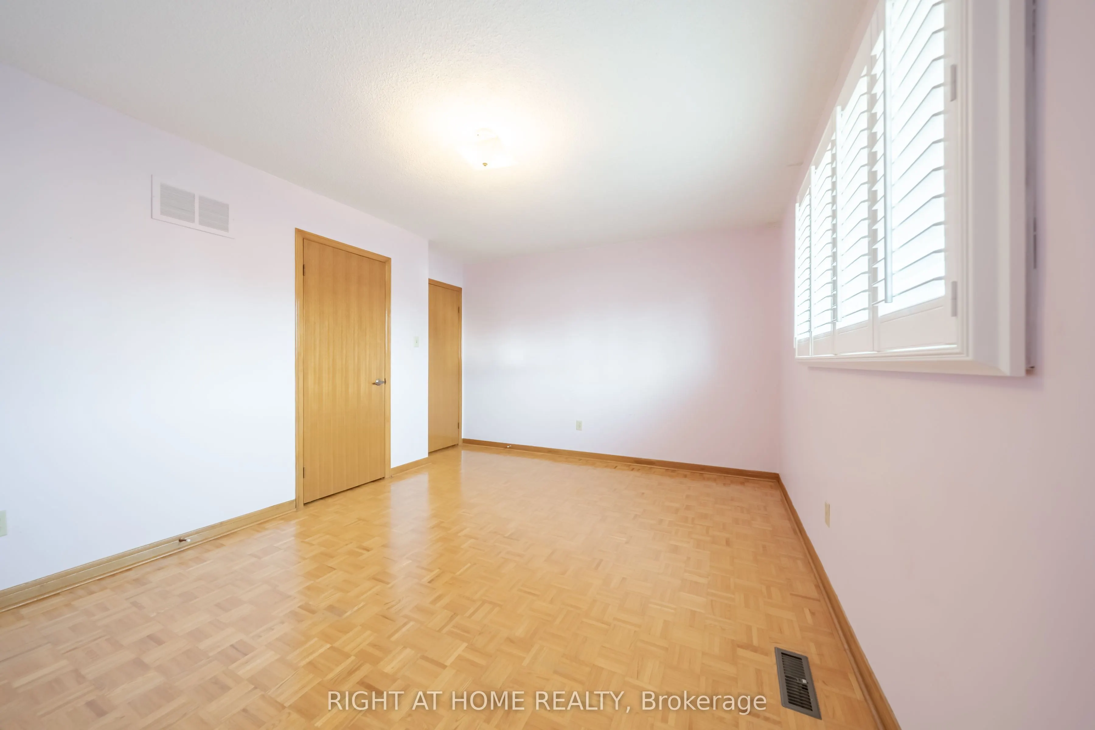 11 Timber Lane