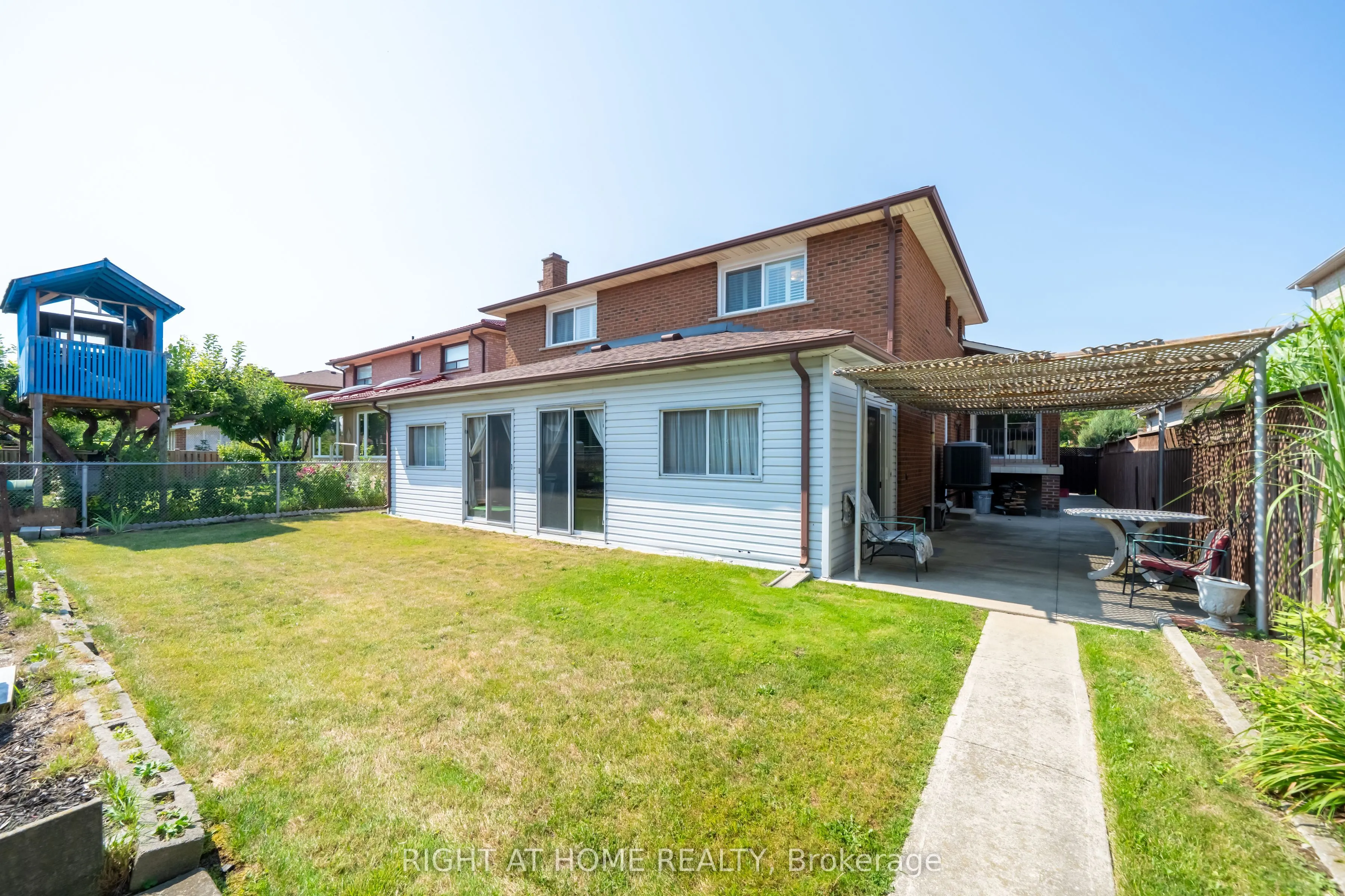 11 Timber Lane