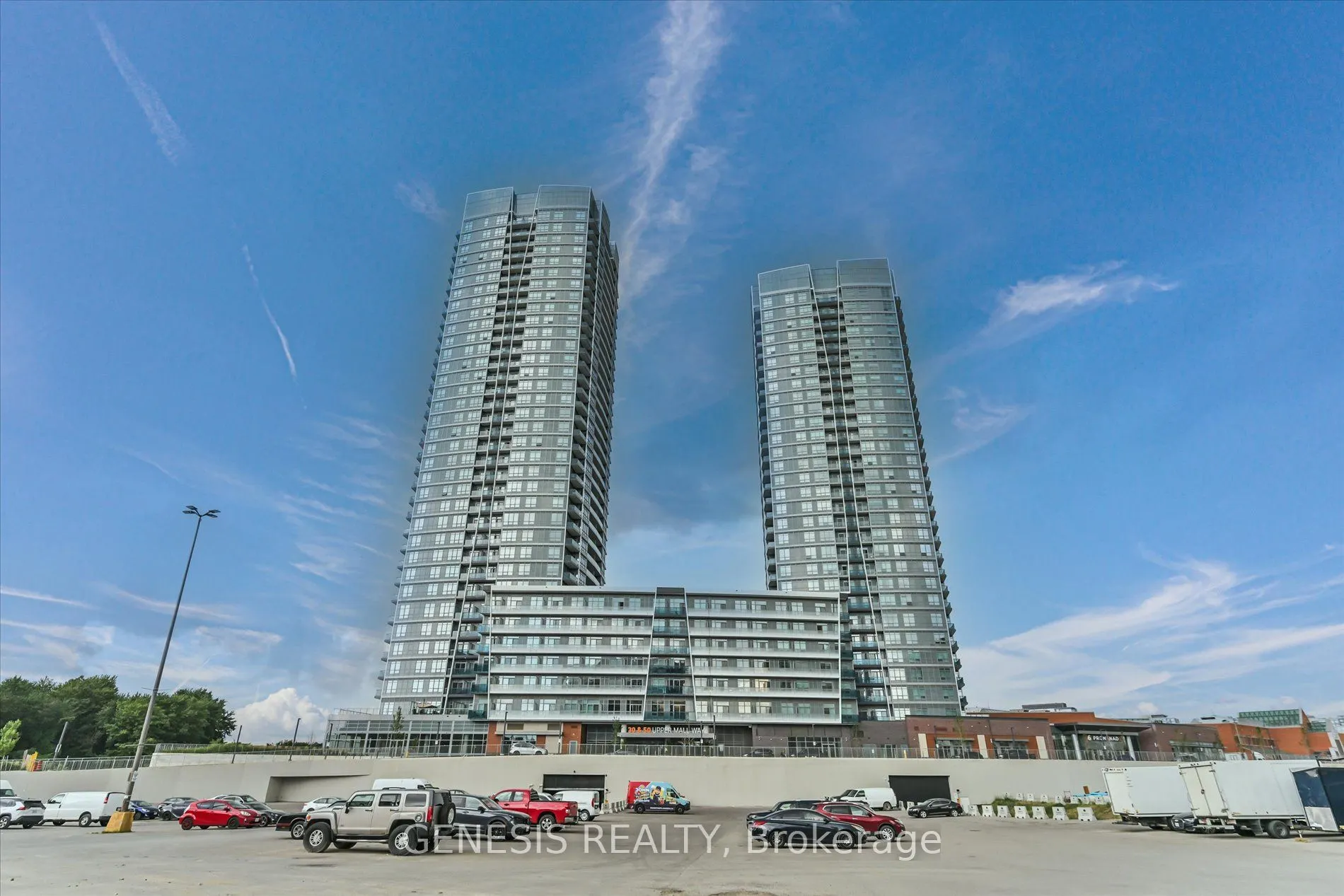 30 Upper Mall Way #2203