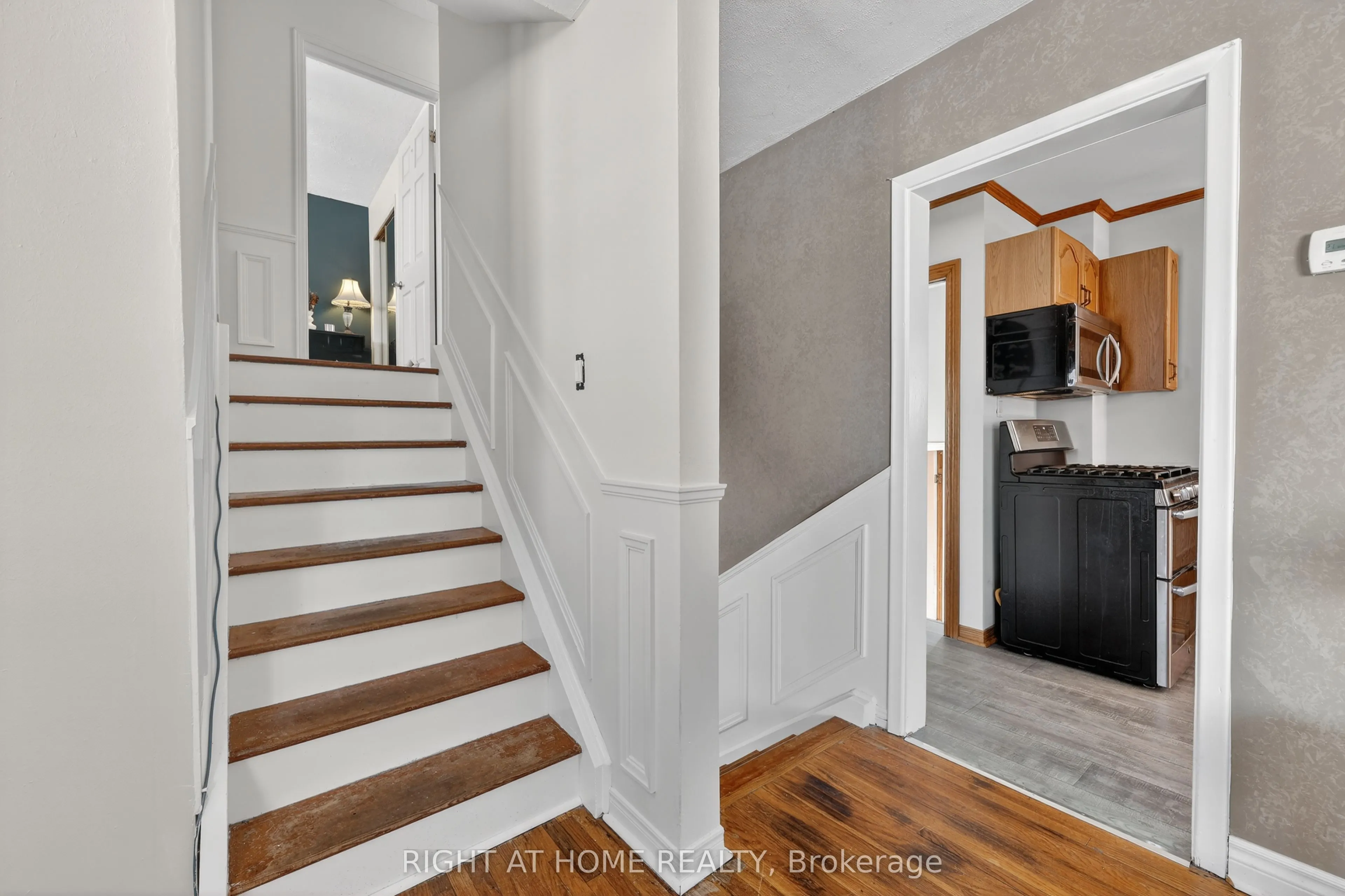 246 Calford Street