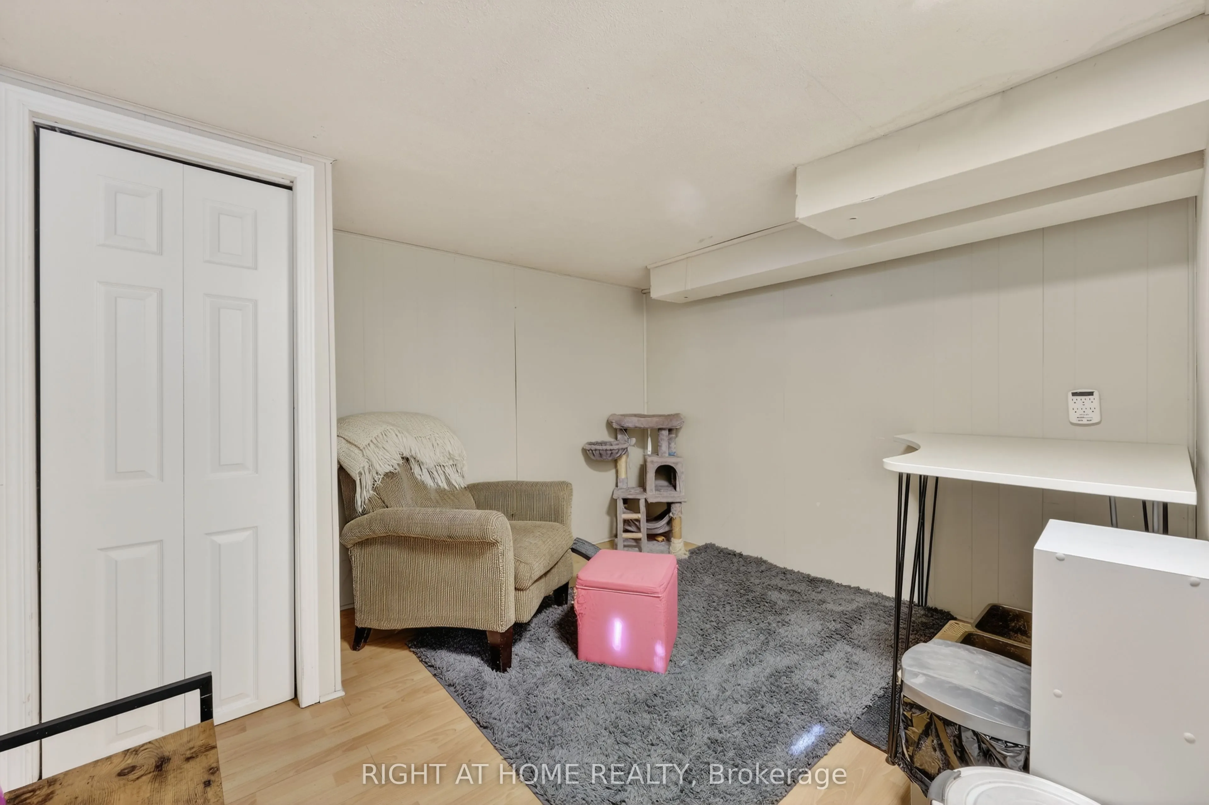 246 Calford Street